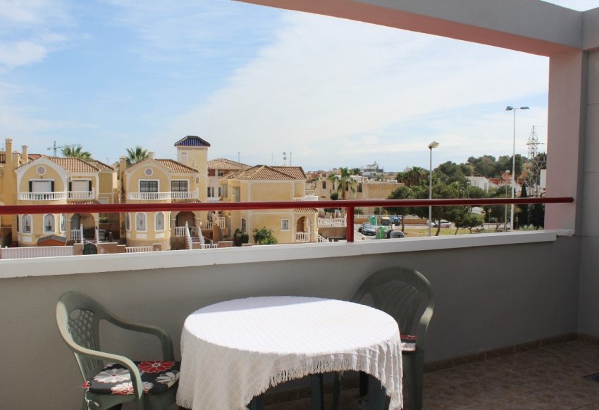 Revente - apartment -
Villamartín - El Galan