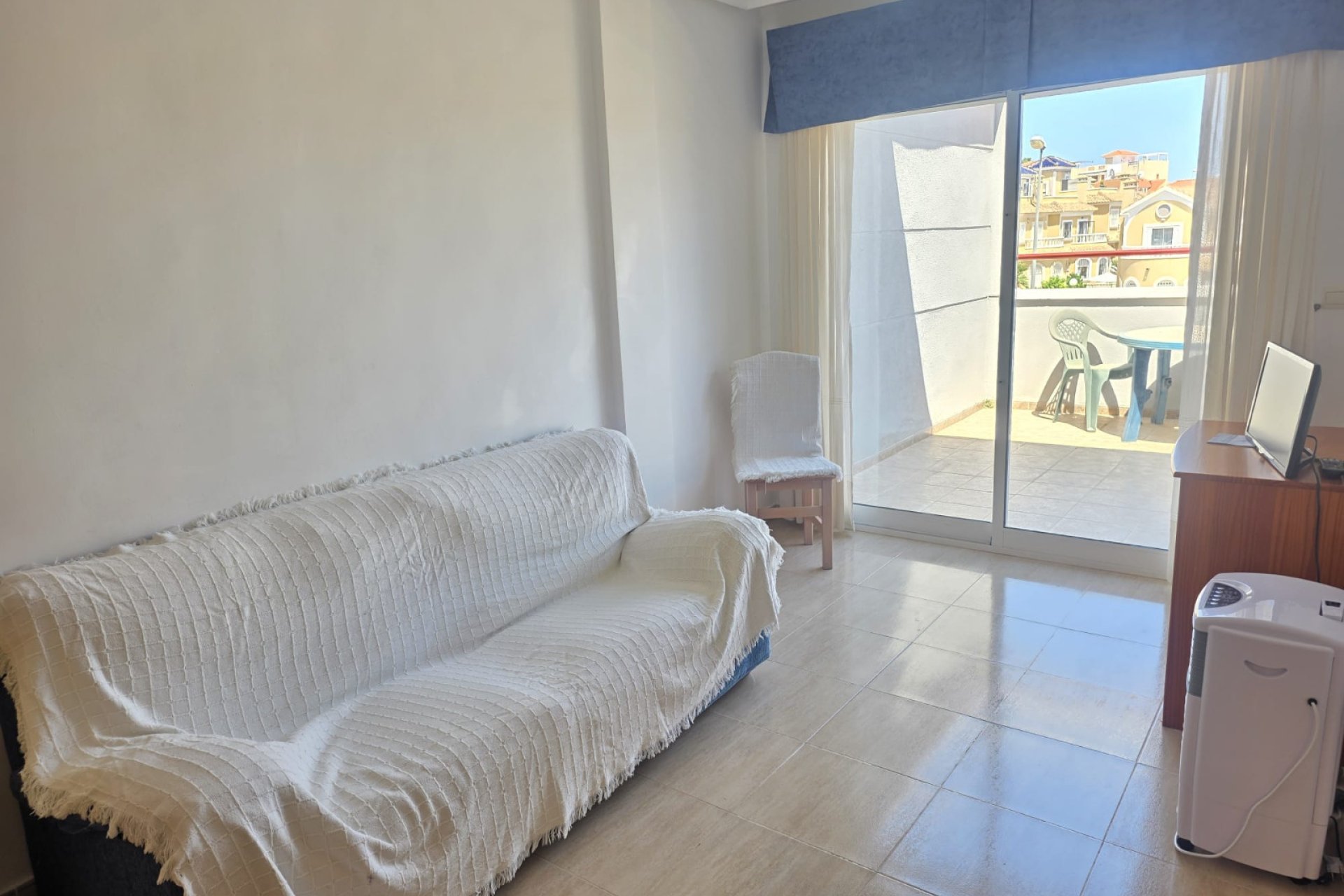 Revente - apartment -
Villamartín - El Galan