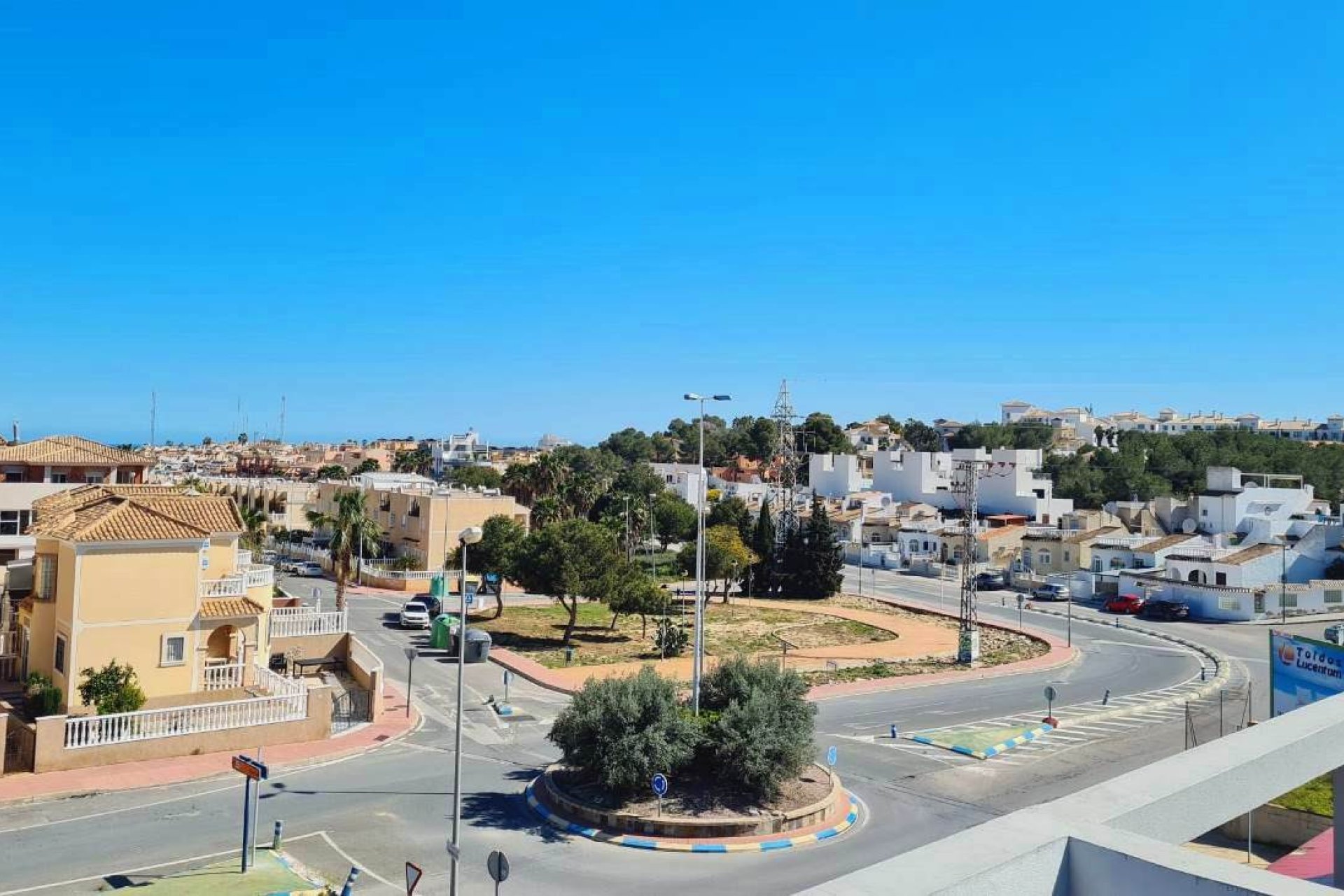 Revente - apartment -
Villamartín - El Galan