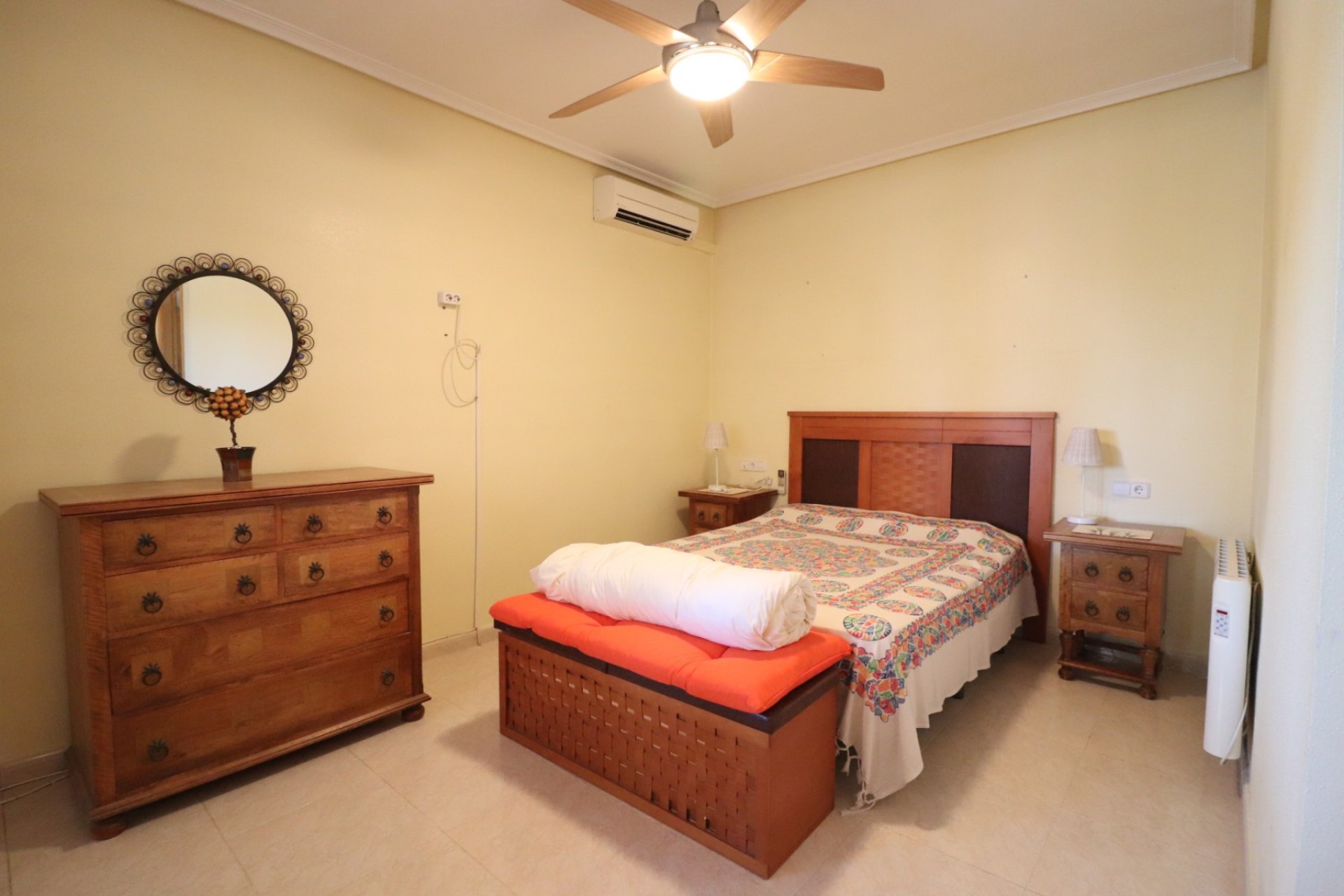 Revente - Country House -
Catral