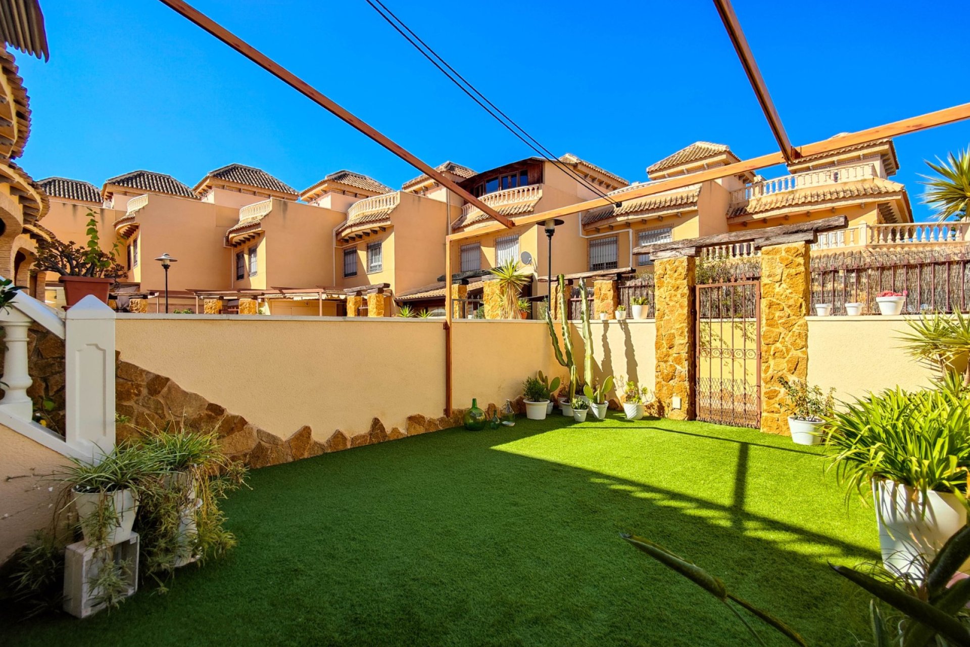 Revente - Maison de ville -
Guardamar del Segura - Center - El Raso