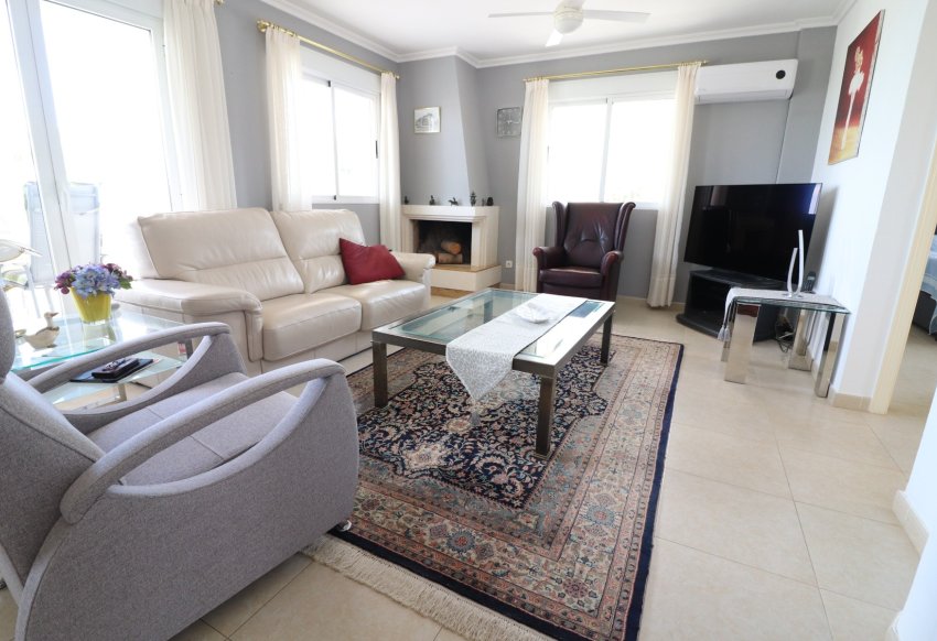 Revente - Villa -
Algorfa - Lomas de La Juliana