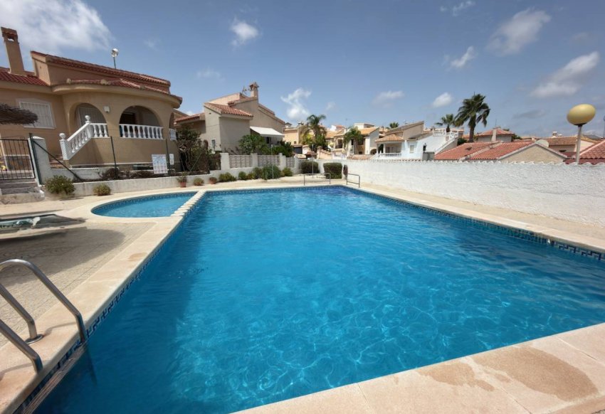 Revente - Villa -
Ciudad Quesada - La Marquesa Golf