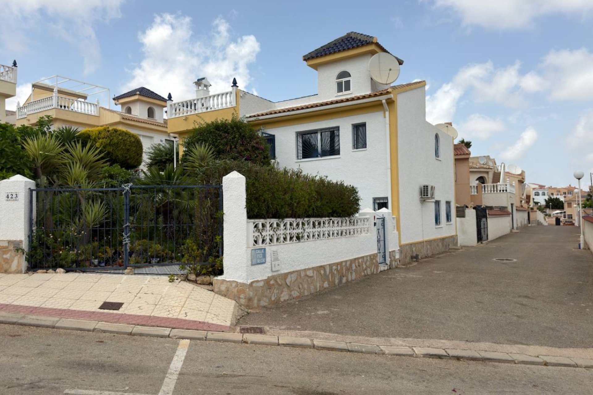 Revente - Villa -
Ciudad Quesada - La Marquesa Golf