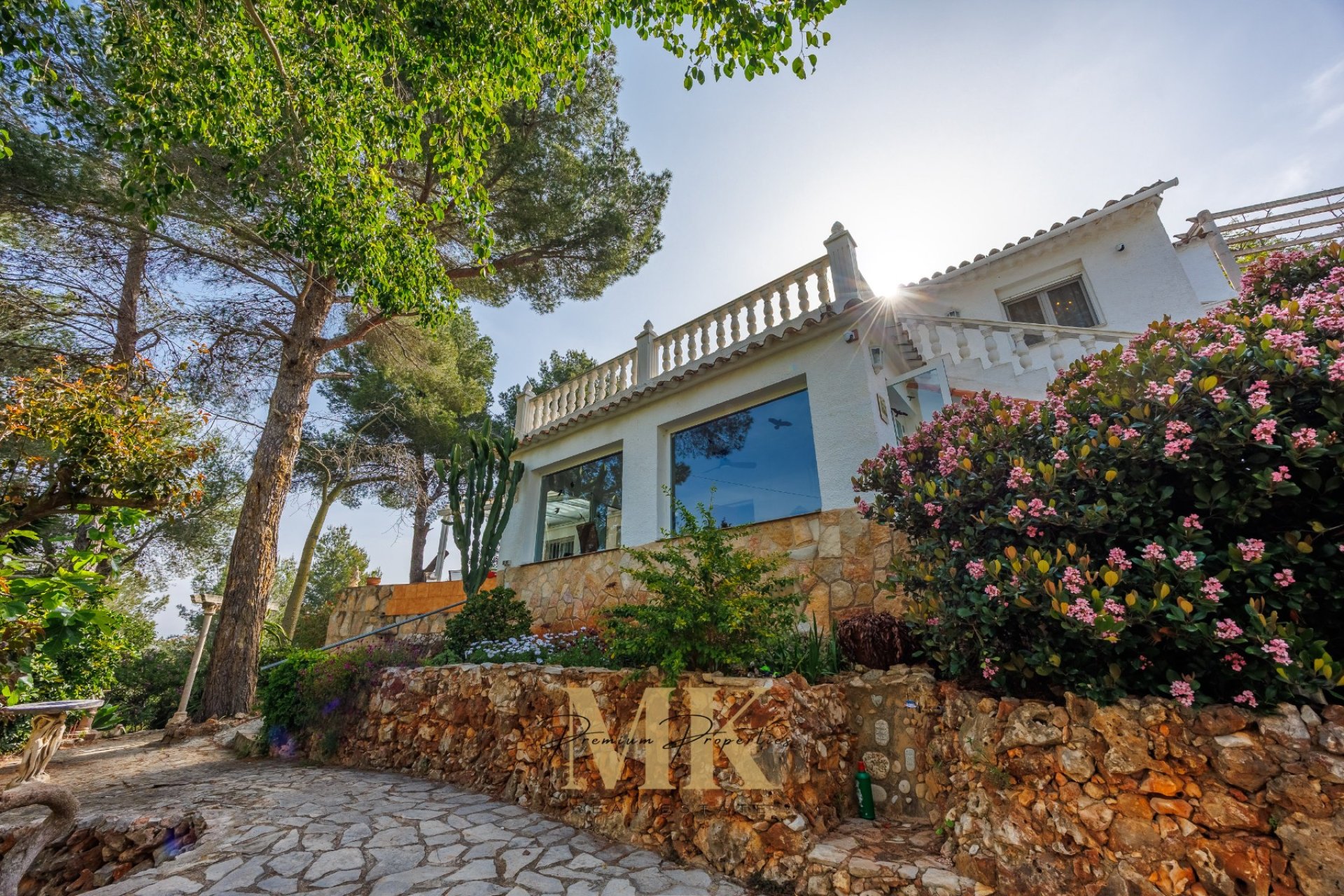 Revente - Villa -
Denia - Montgó