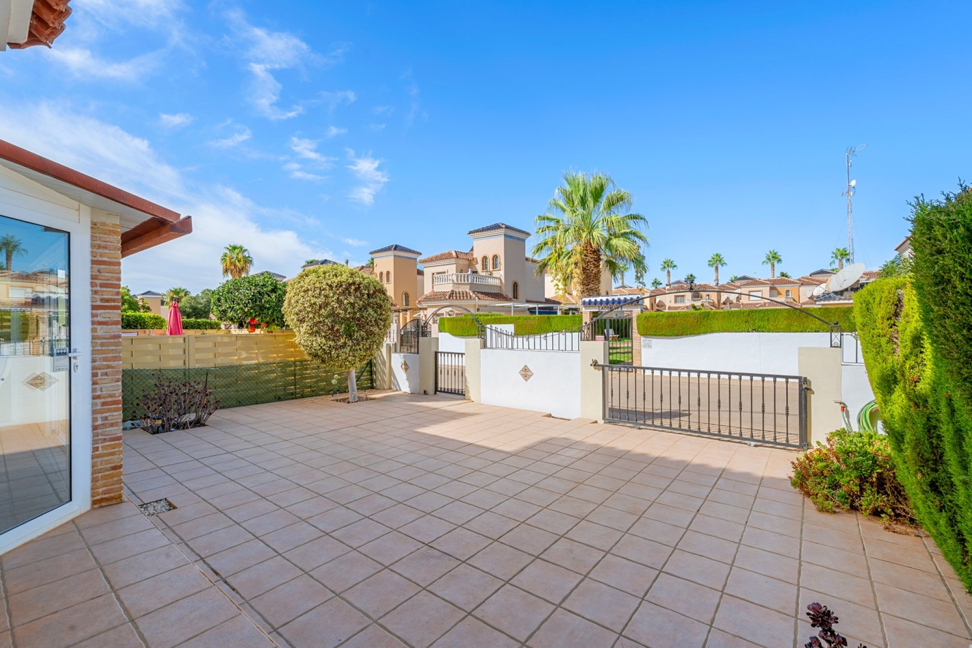 Revente - Villa -
Guardamar del Segura
