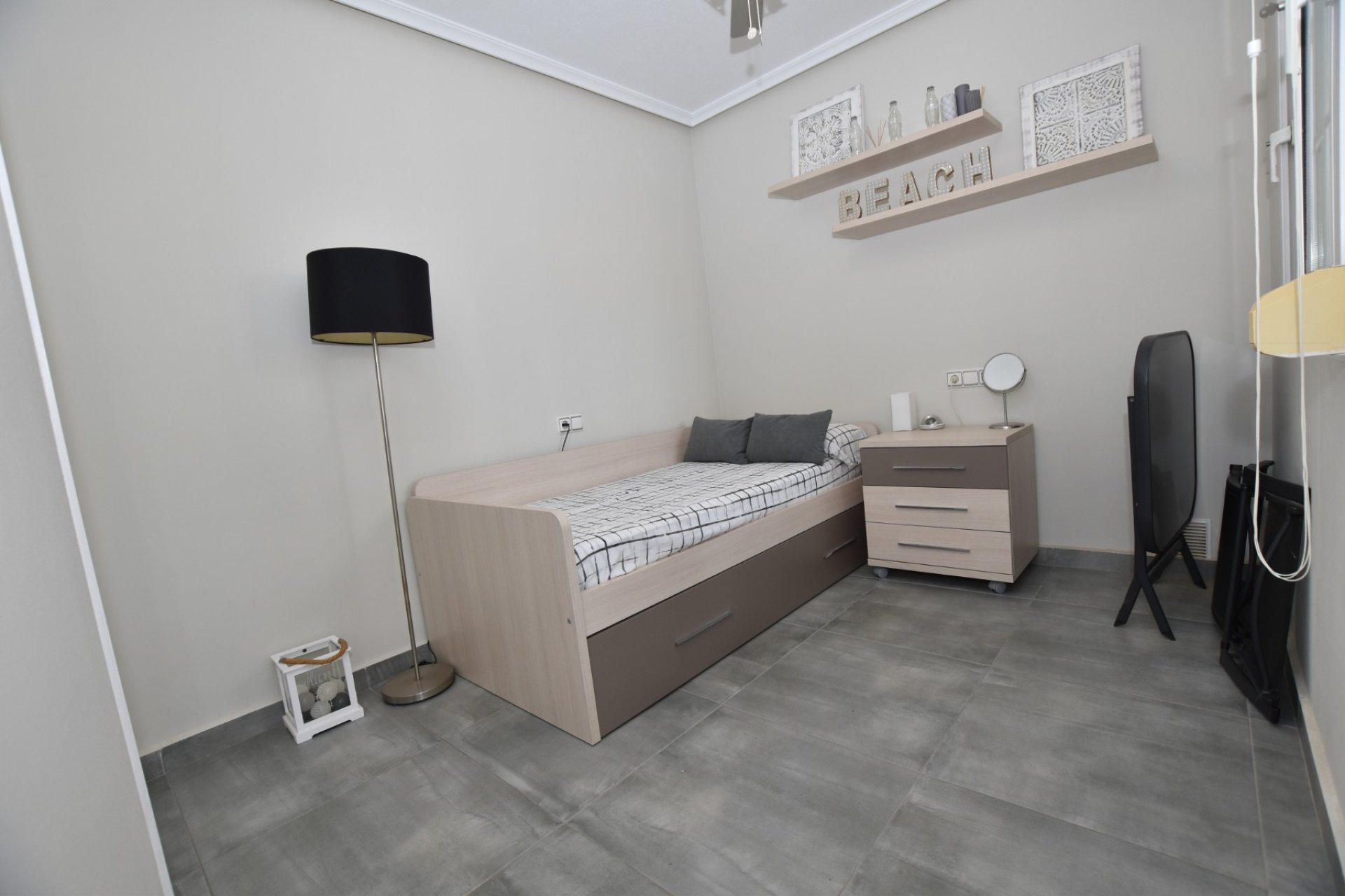 Revente - Villa -
Orihuela Costa - Los Dolses