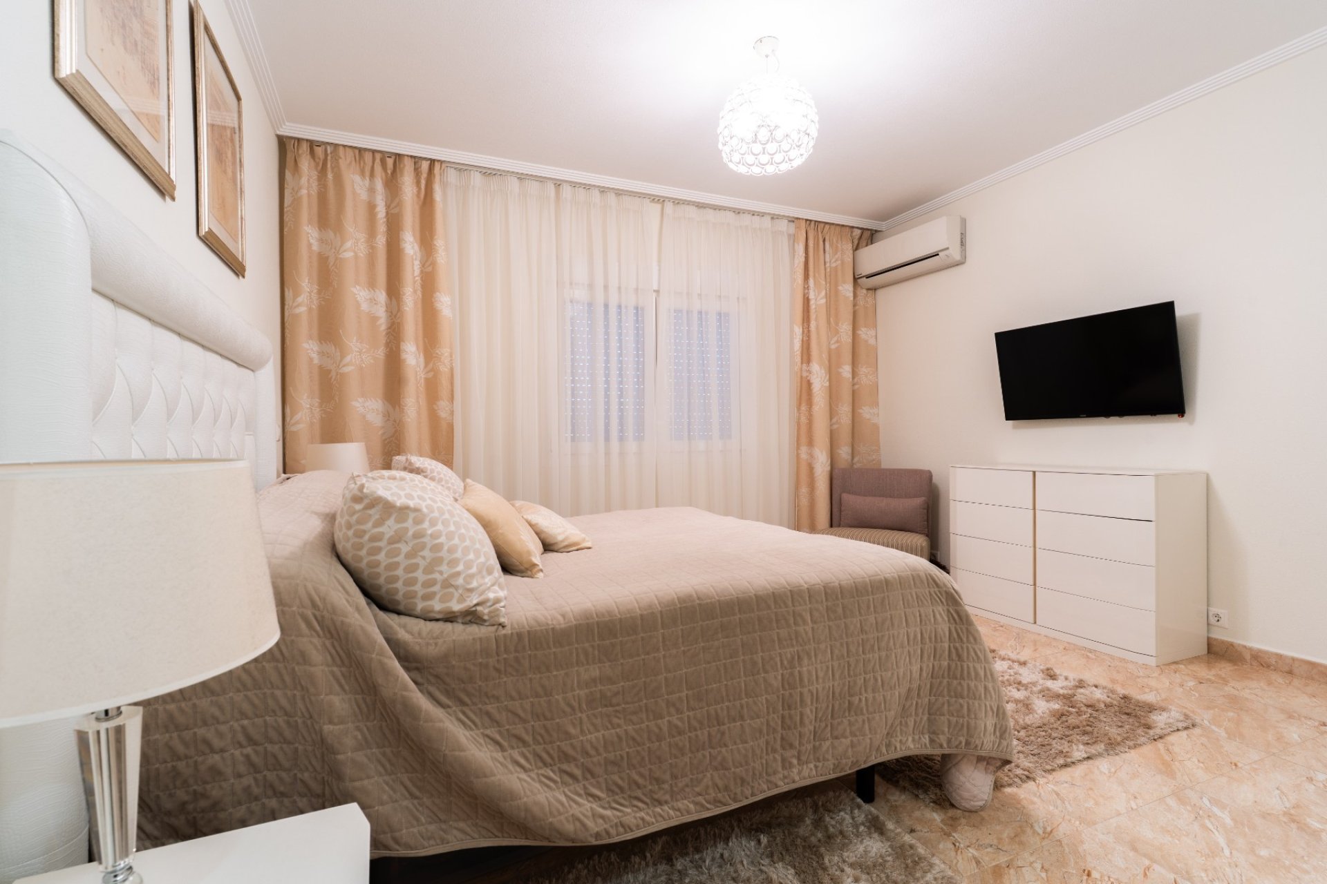 Revente - Villa -
Torrevieja - Los Balcones
