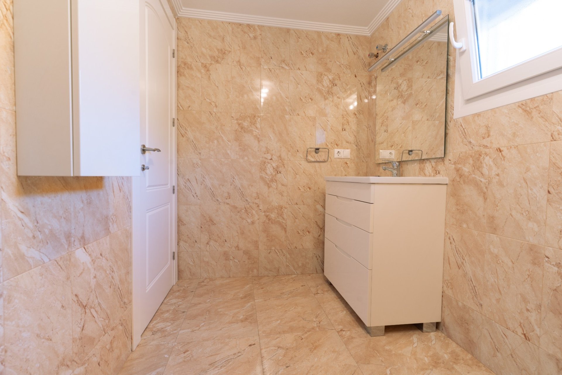 Revente - Villa -
Torrevieja - Los Balcones