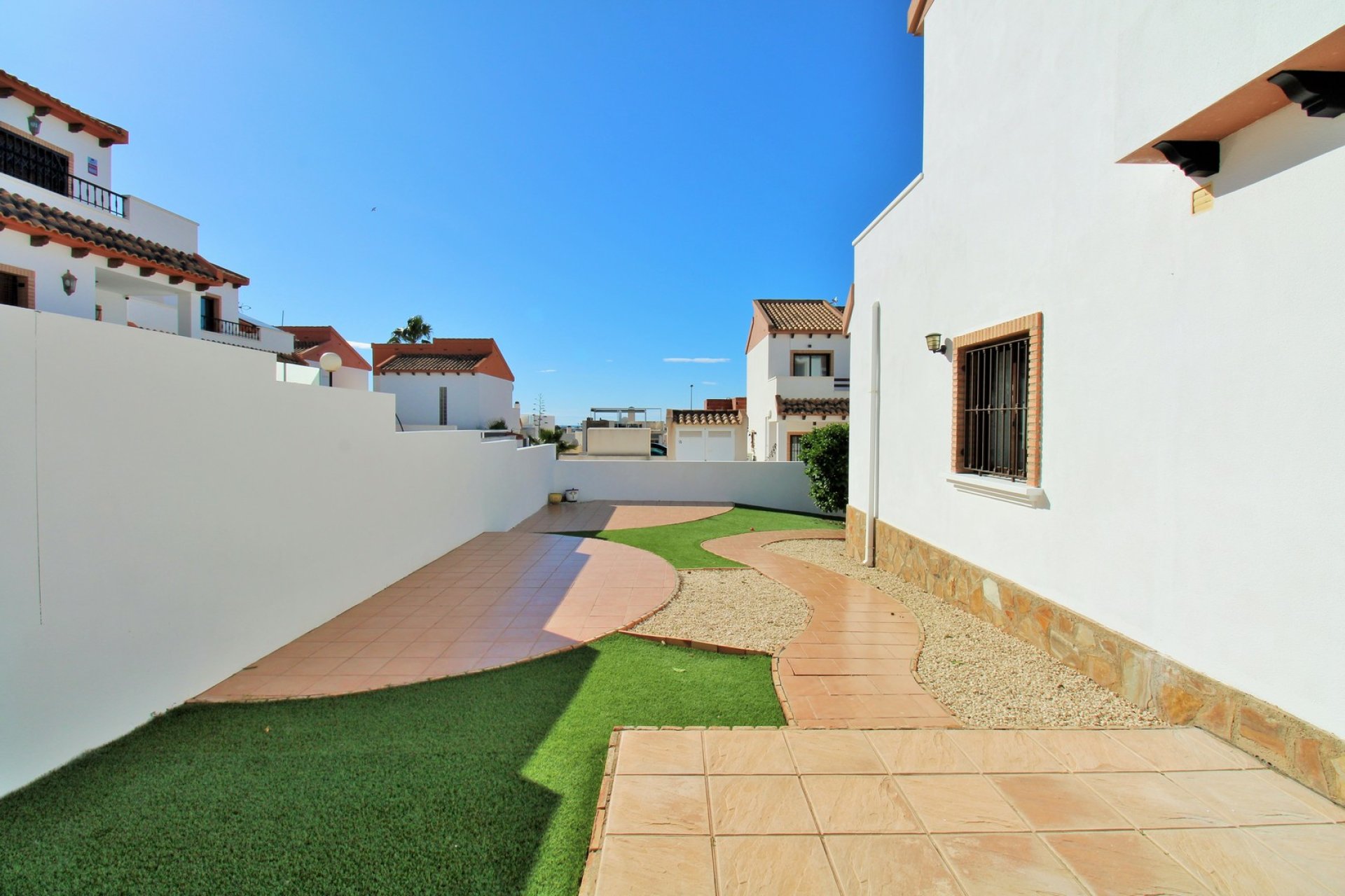 Revente - Villa -
Villamartín - PAU 8