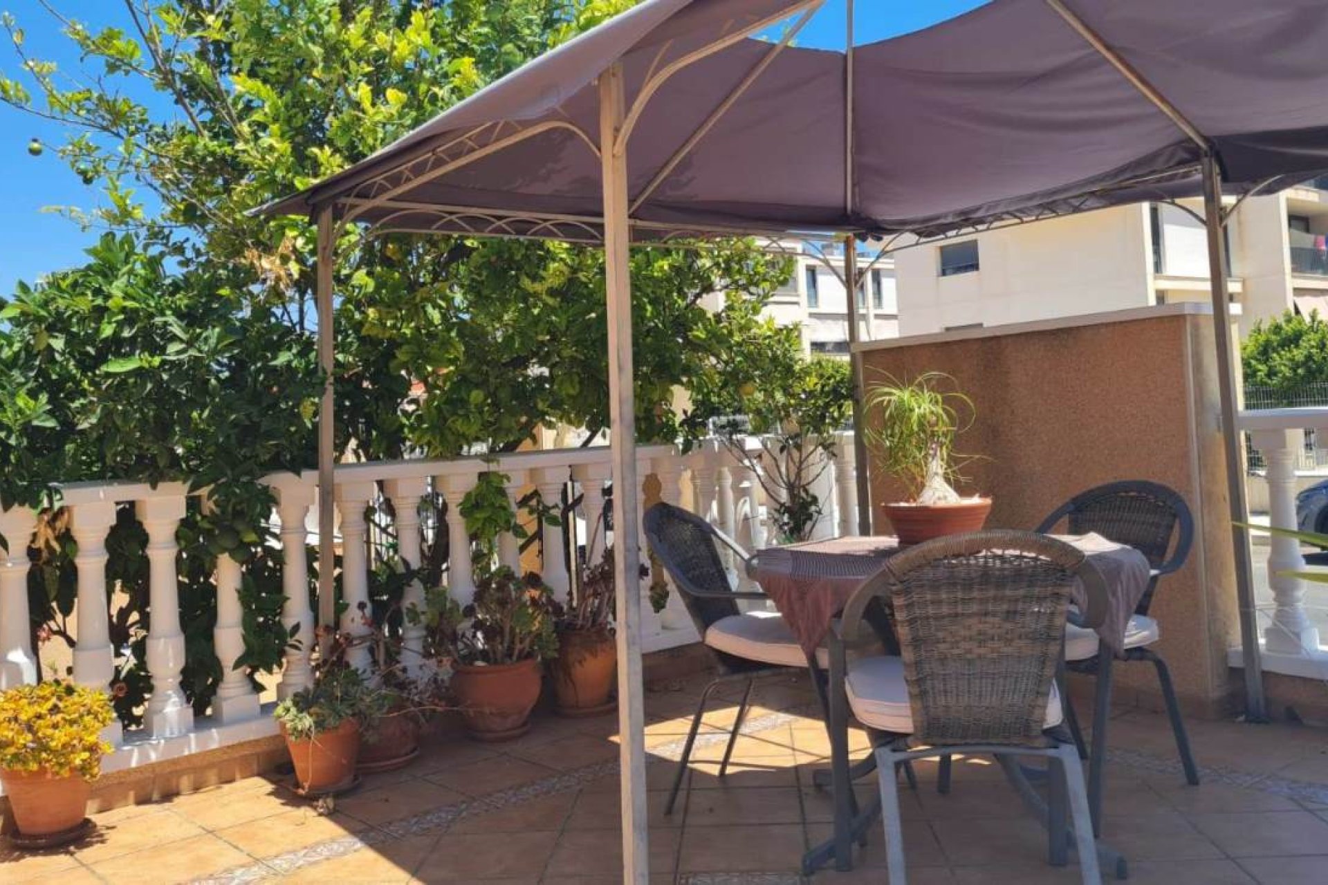 Revente - Villa -
Villamartín