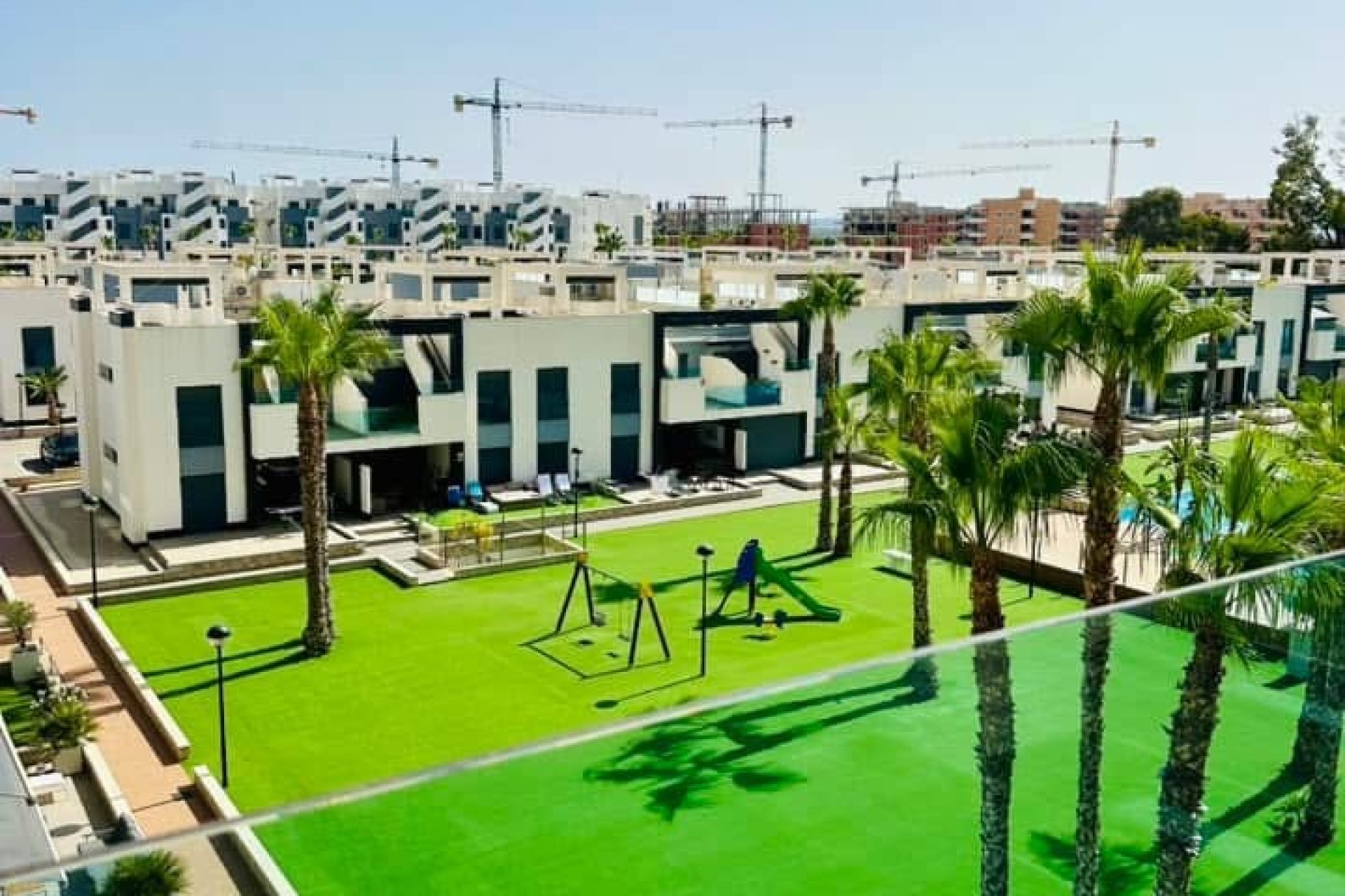 Tweedehands - apartment -
El Raso - Costa Blanca