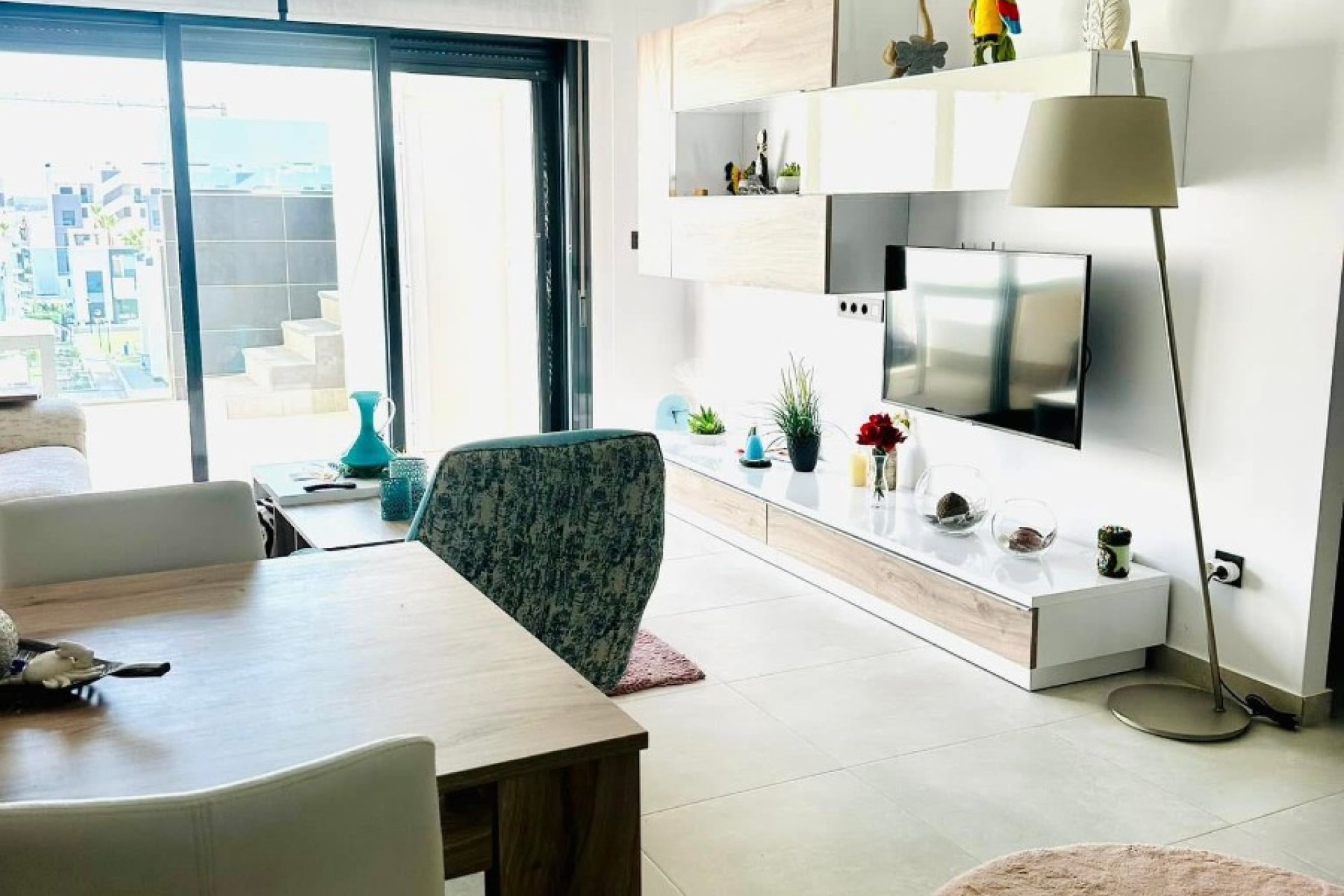 Tweedehands - apartment -
El Raso - Costa Blanca