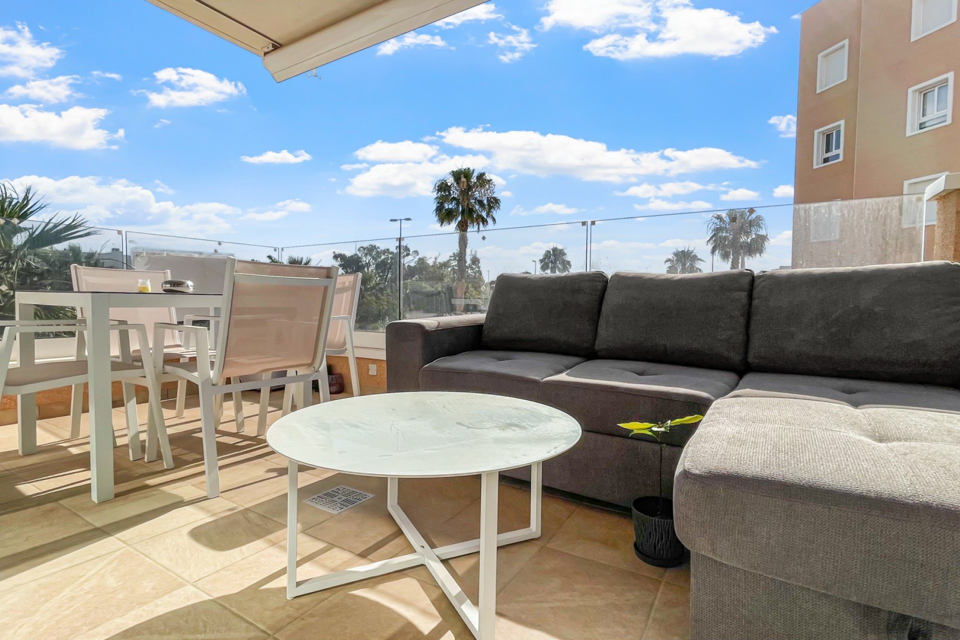 Tweedehands - Appartement -
Guardamar del Segura - El Raso
