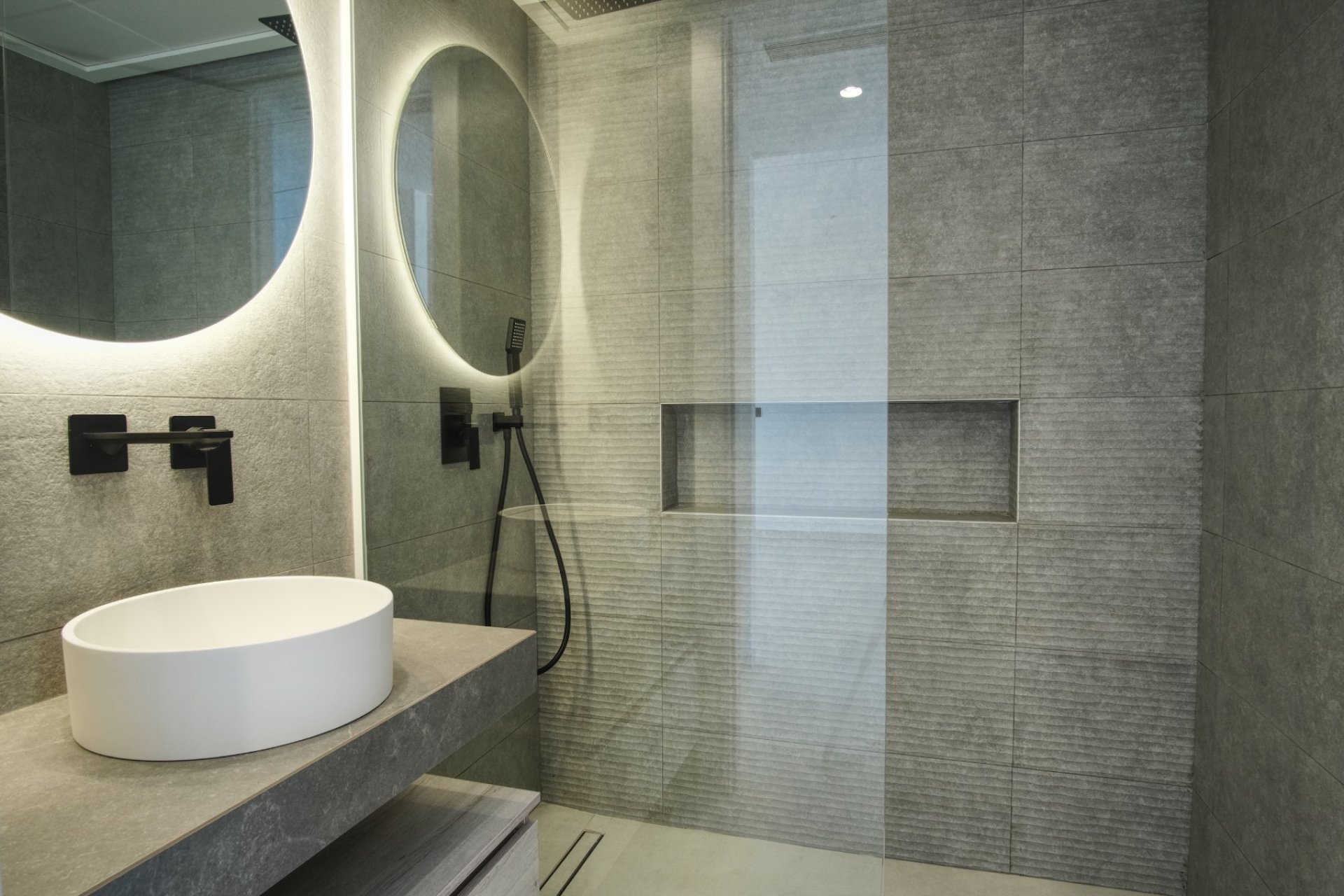 Tweedehands - Appartement -
Guardamar del Segura - Urbanizaciones