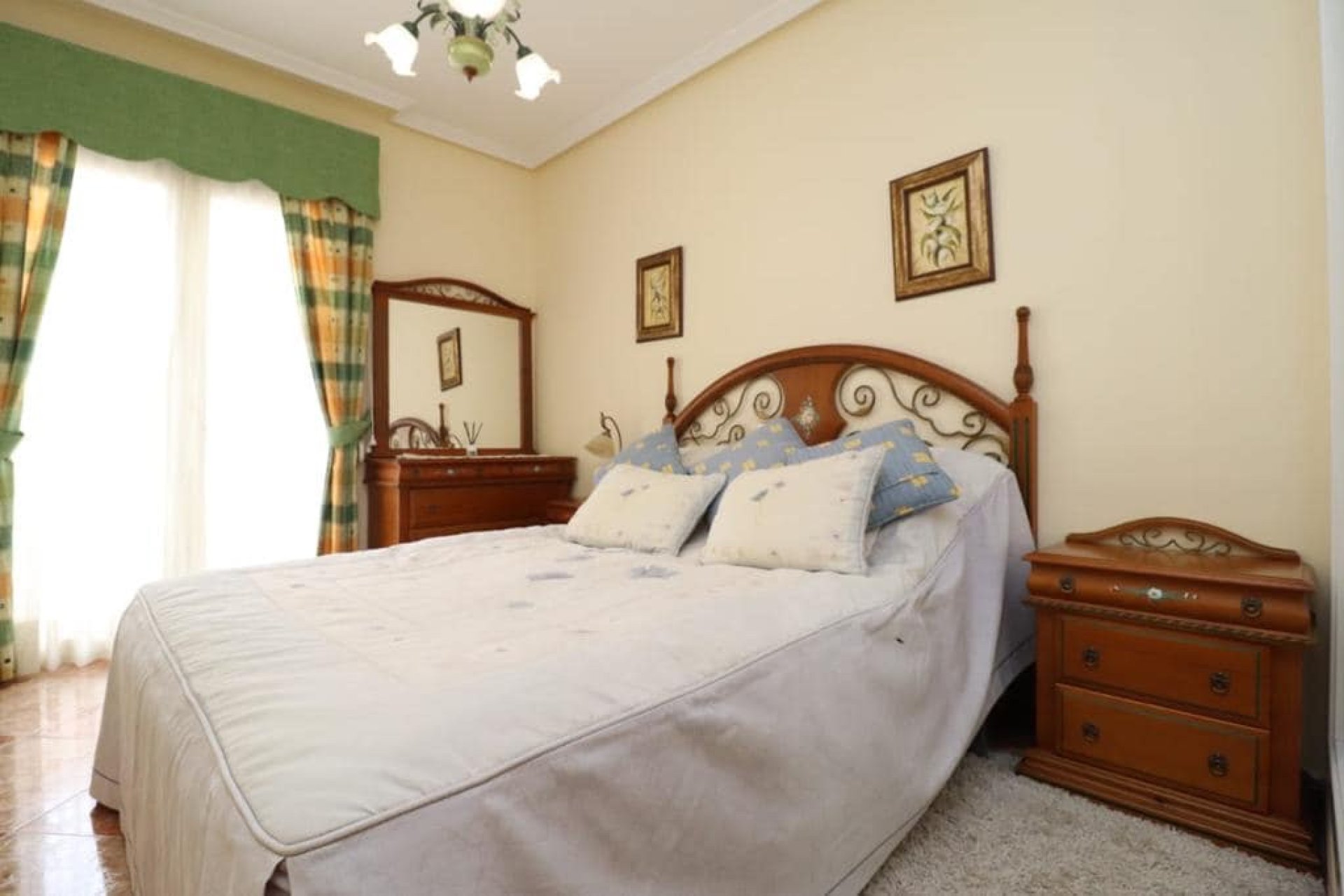 Tweedehands - Herenhuis -
Orihuela Costa - Los Altos