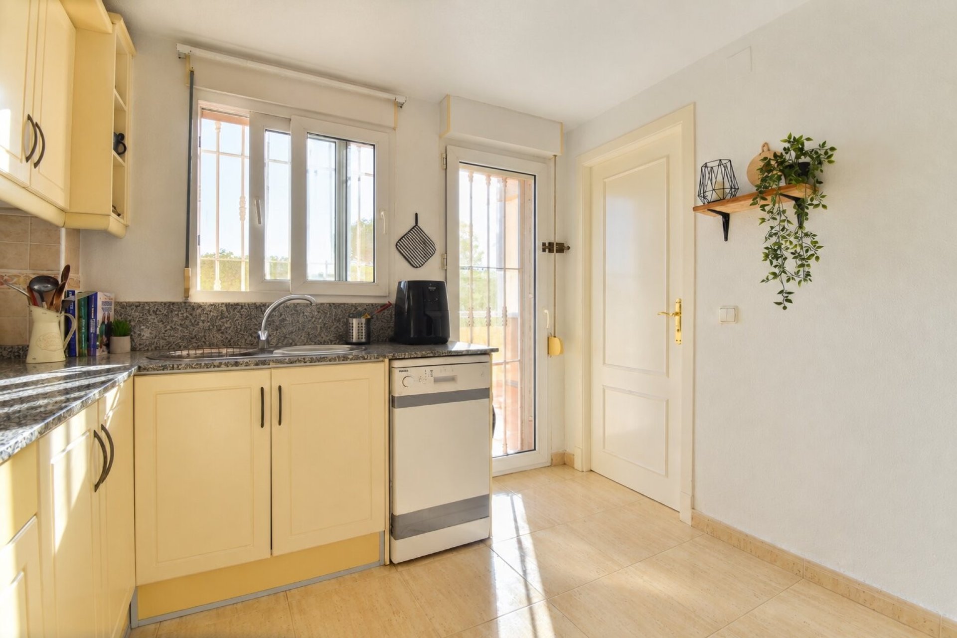 Tweedehands - Herenhuis -
Orihuela Costa - Los Altos