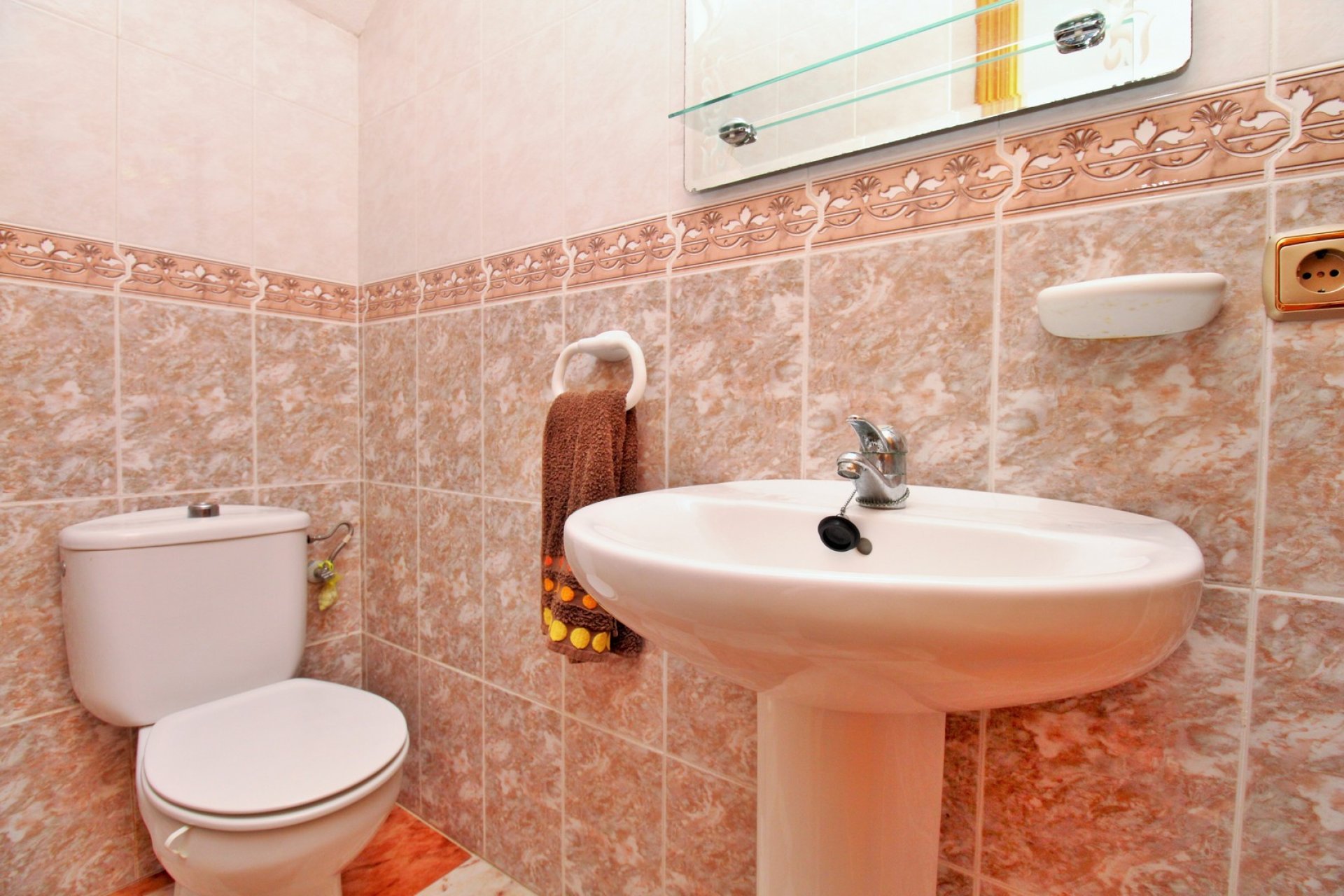 Tweedehands - Herenhuis -
Playa Flamenca