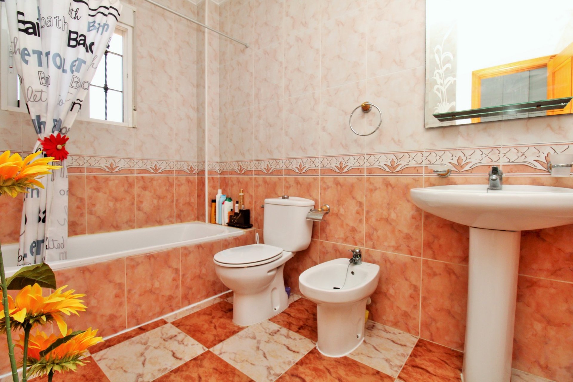 Tweedehands - Herenhuis -
Playa Flamenca