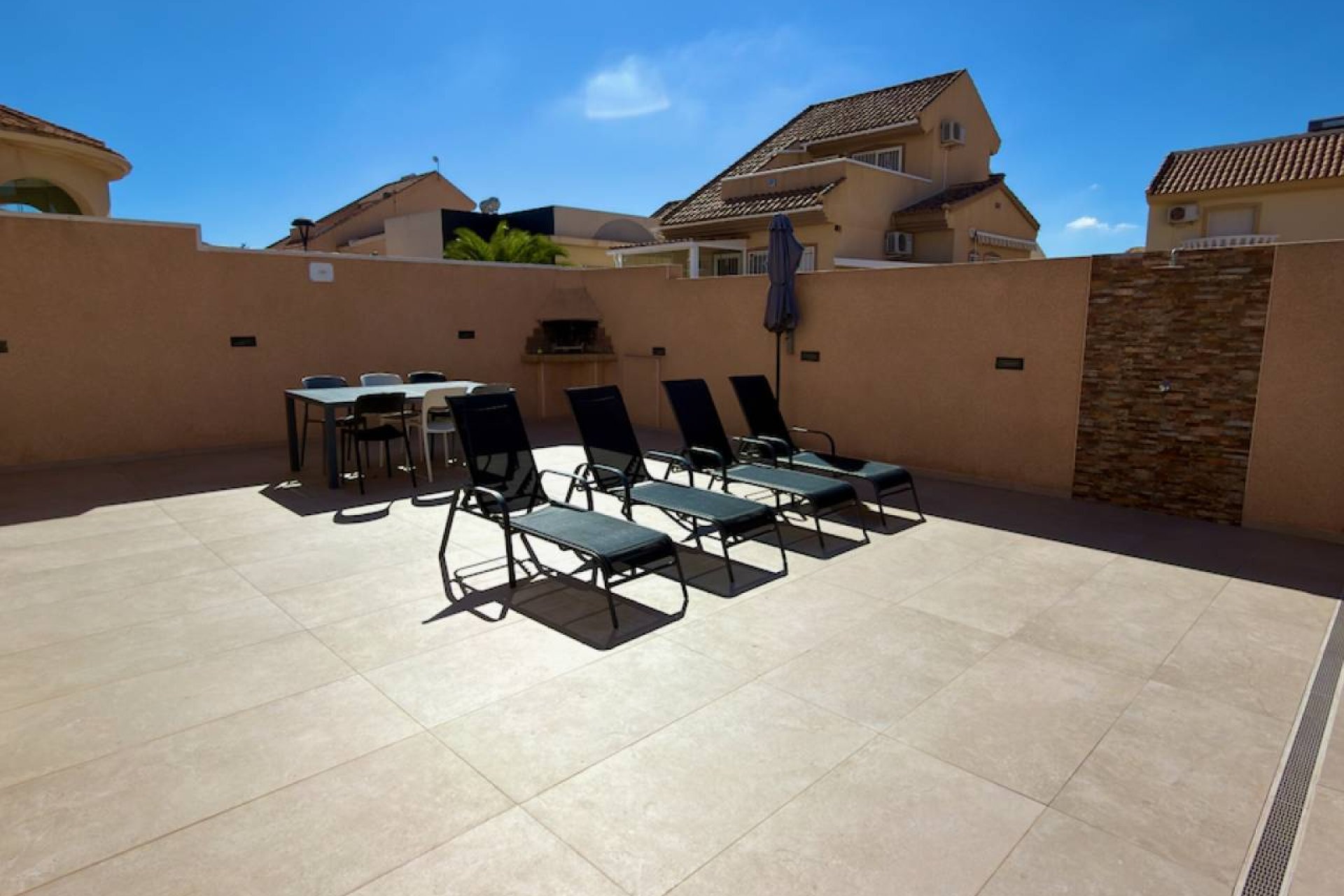 Tweedehands - Villa -
Ciudad Quesada - Costa Blanca