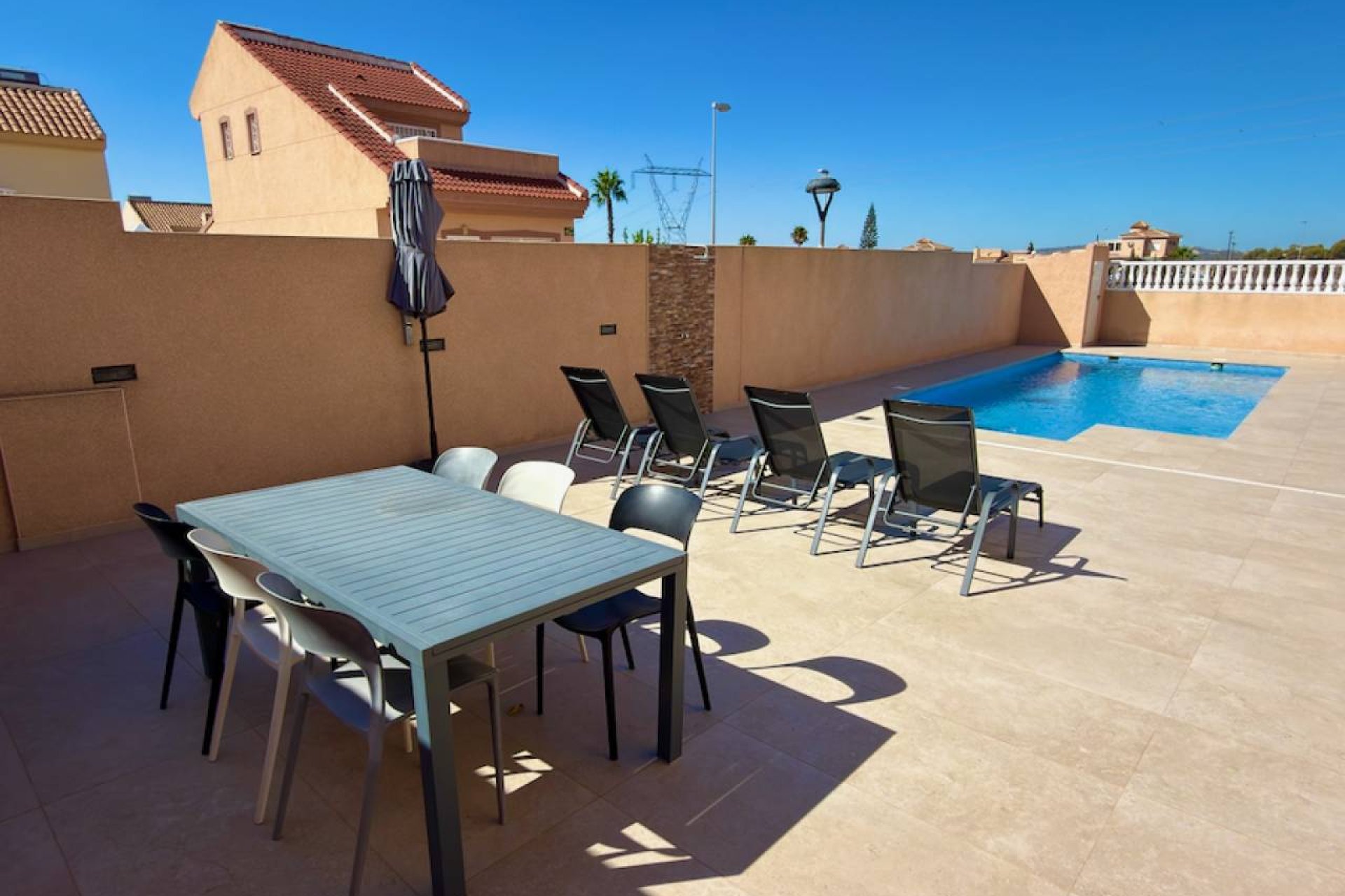 Tweedehands - Villa -
Ciudad Quesada - Costa Blanca