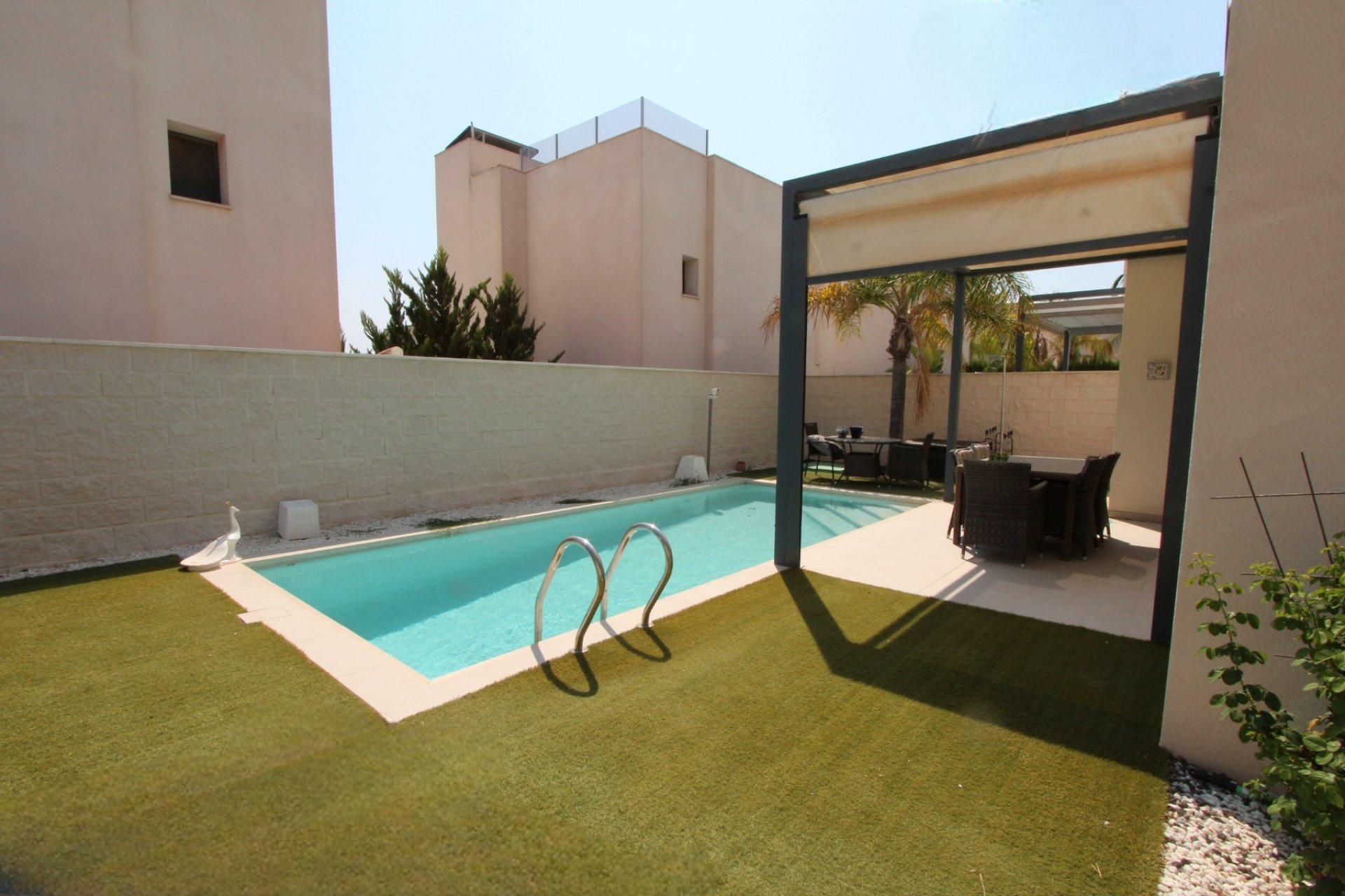 Tweedehands - Villa -
Ciudad Quesada - Doña Pepa