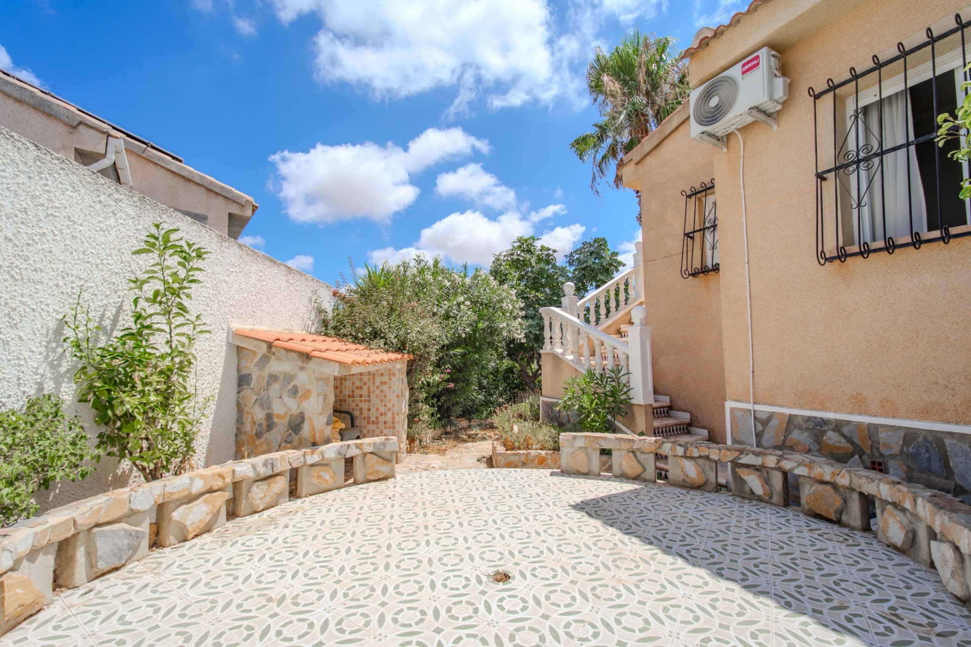 Tweedehands - Villa -
Ciudad Quesada - La Marquesa Golf