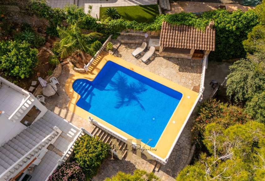 Tweedehands - Villa -
Denia - Montgó