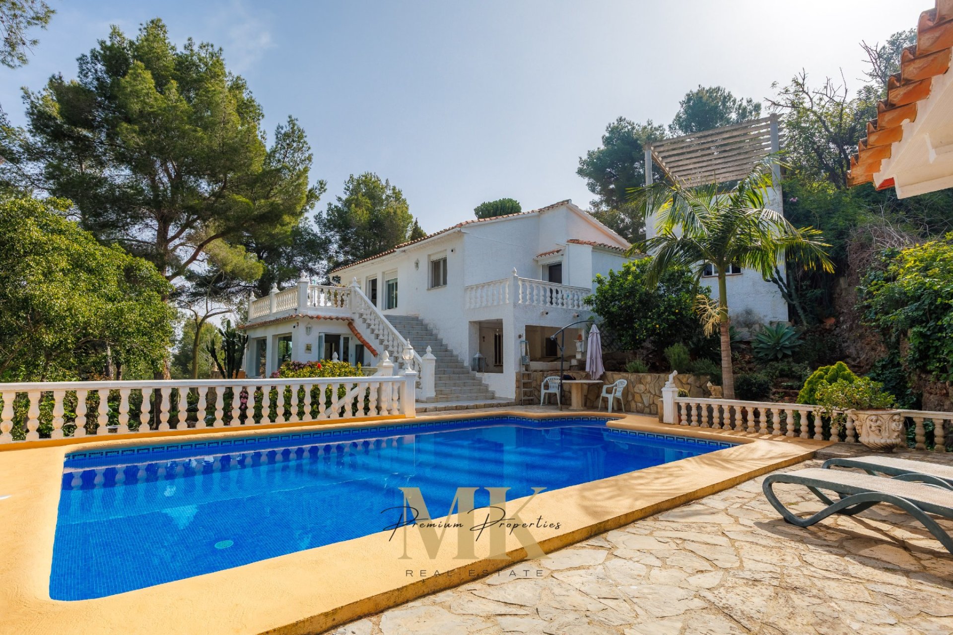 Tweedehands - Villa -
Denia - Montgó