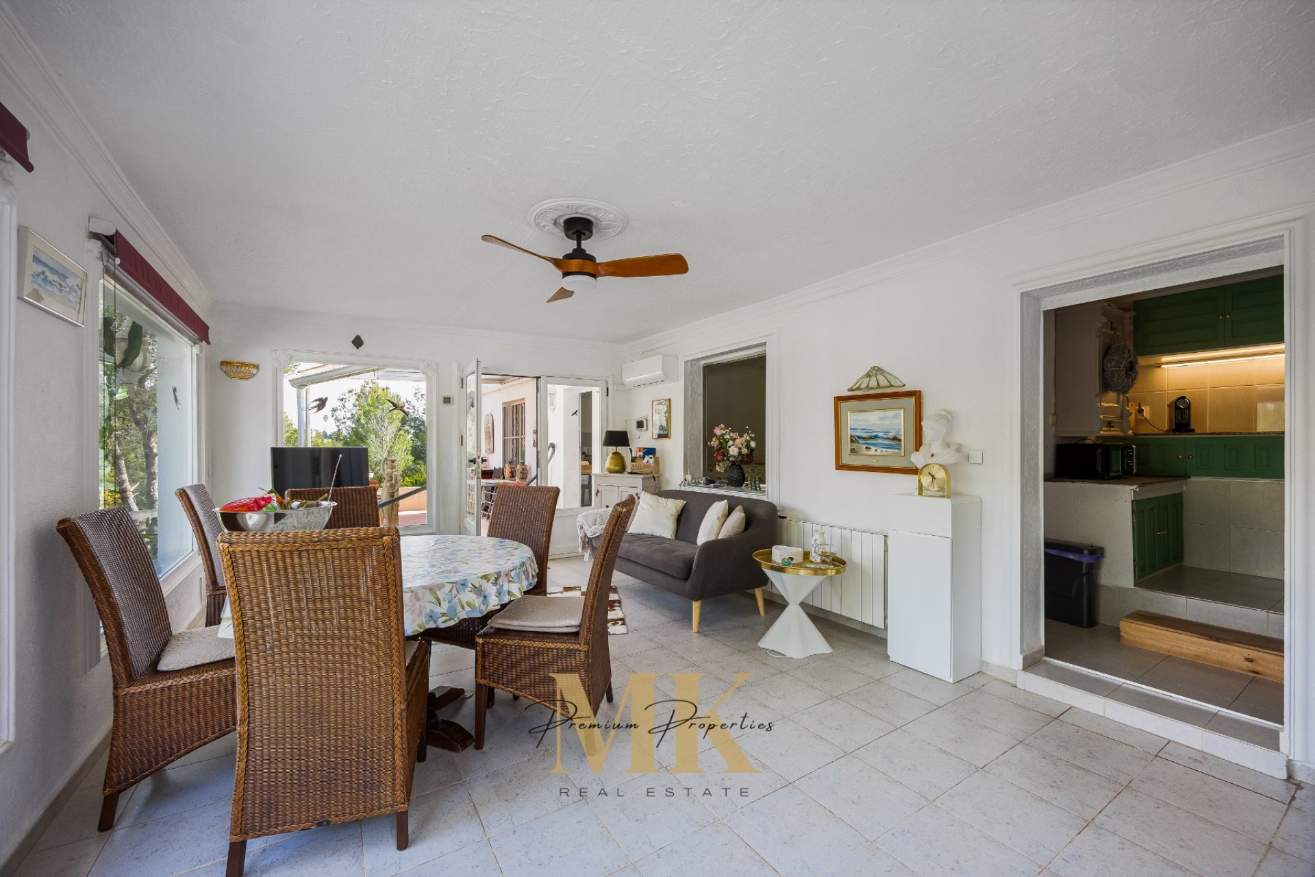 Tweedehands - Villa -
Denia - Montgó