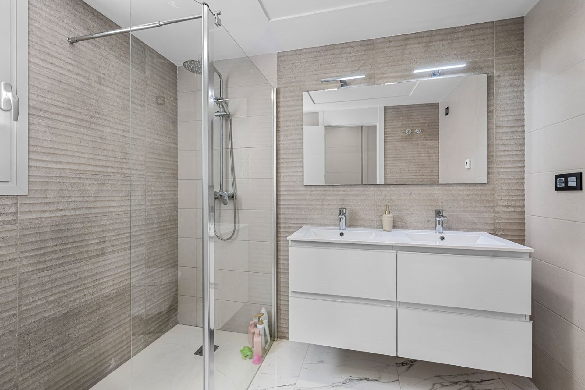 Tweedehands - Villa -
Guardamar del Segura