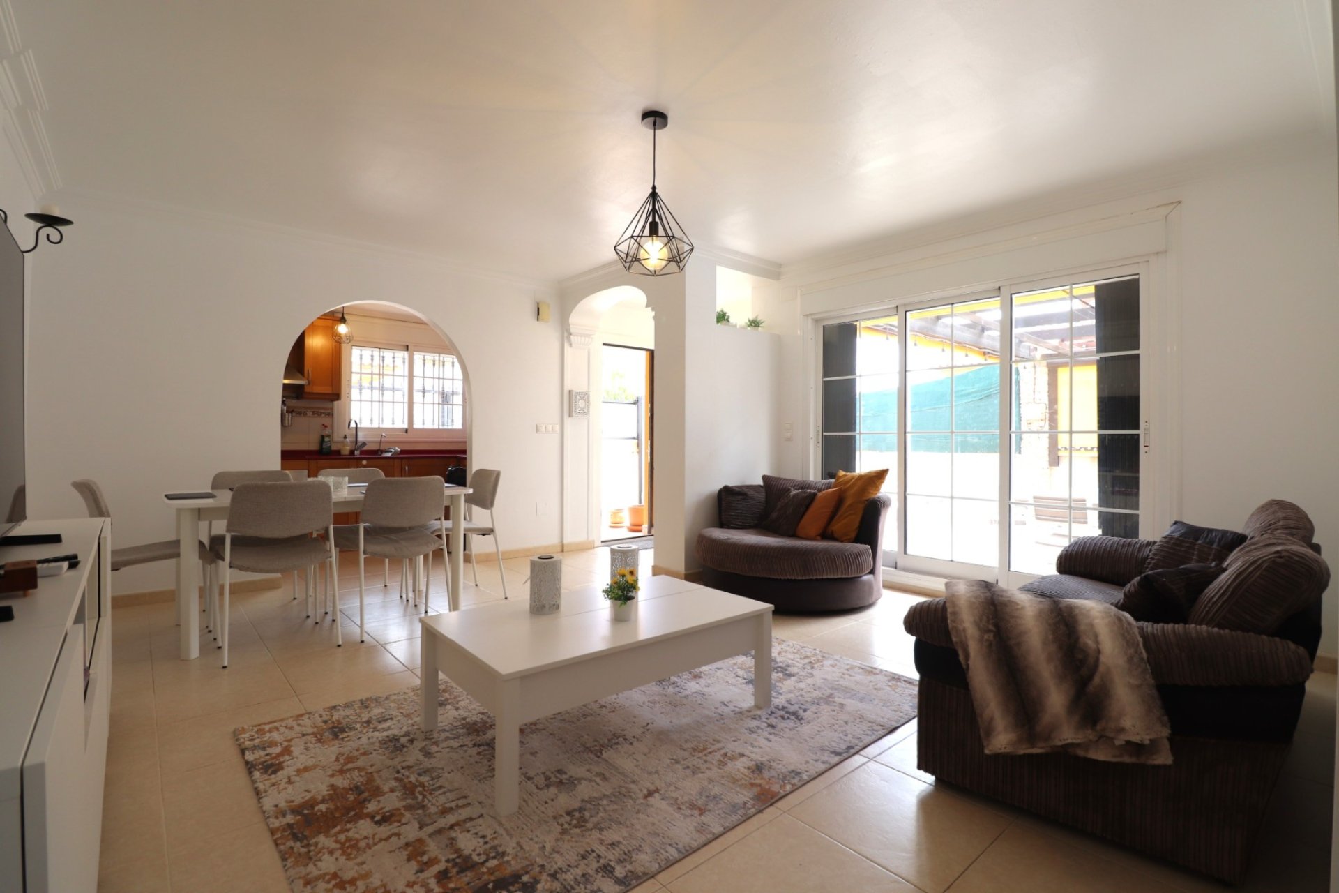 Tweedehands - Villa -
Los Montesinos - La Herrada