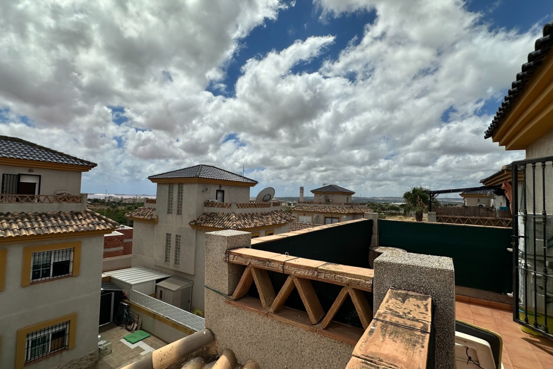 Tweedehands - Villa -
Los Montesinos - La Herrada