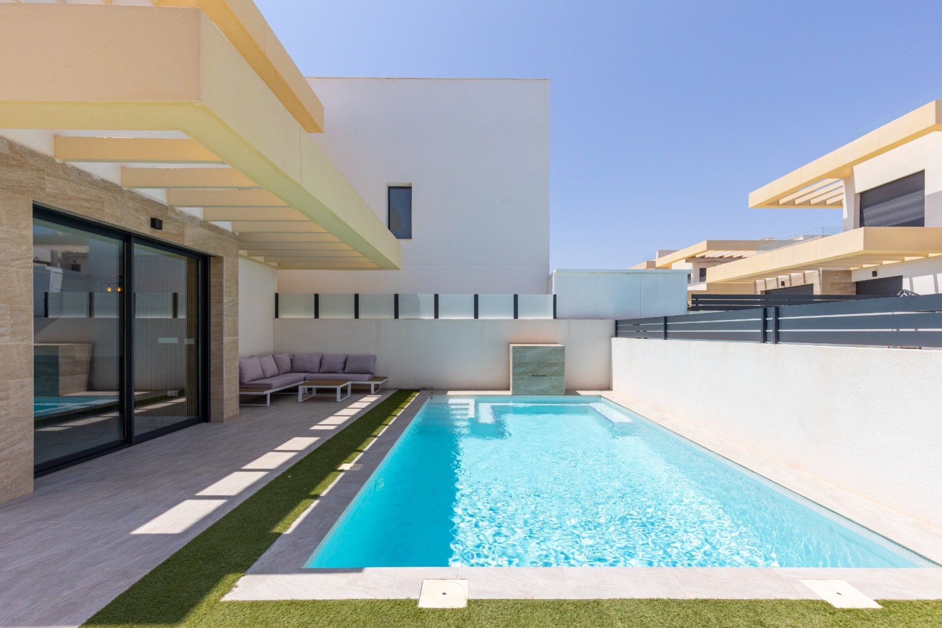 Tweedehands - Villa -
Los Montesinos - La Herrada