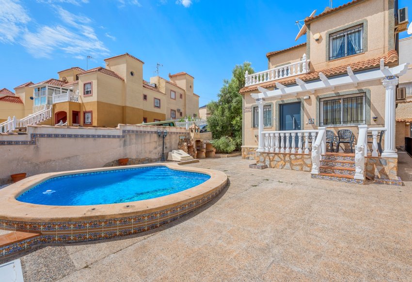 Tweedehands - Villa -
Orihuela Costa - El Galan