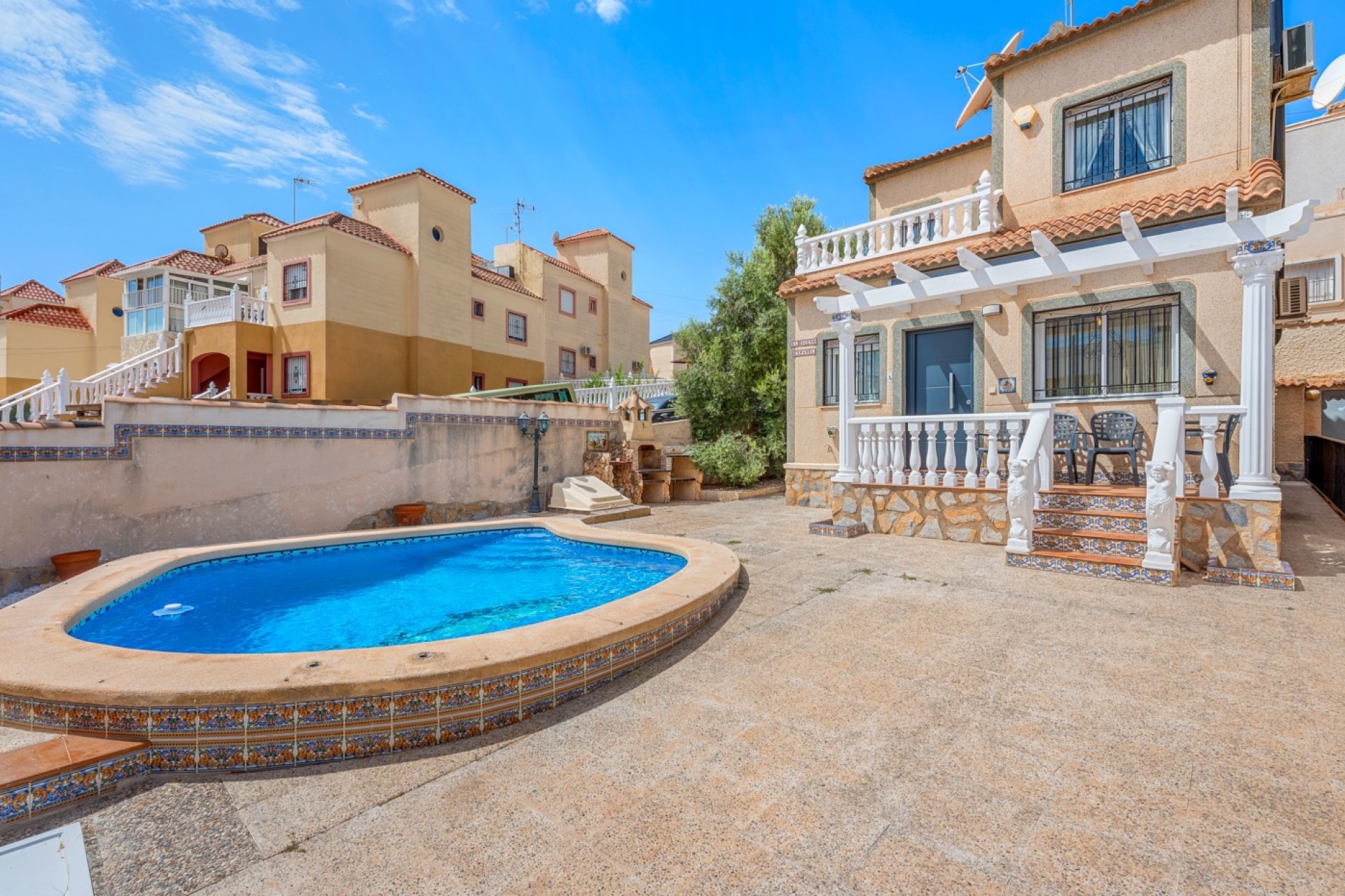 Tweedehands - Villa -
Orihuela Costa - El Galan