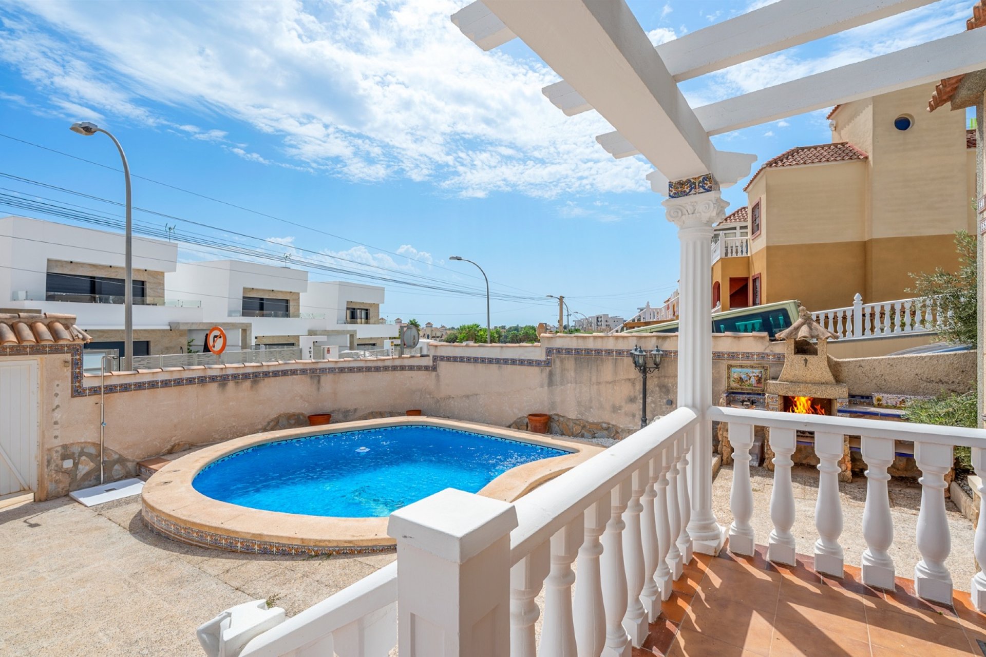 Tweedehands - Villa -
Orihuela Costa - El Galan