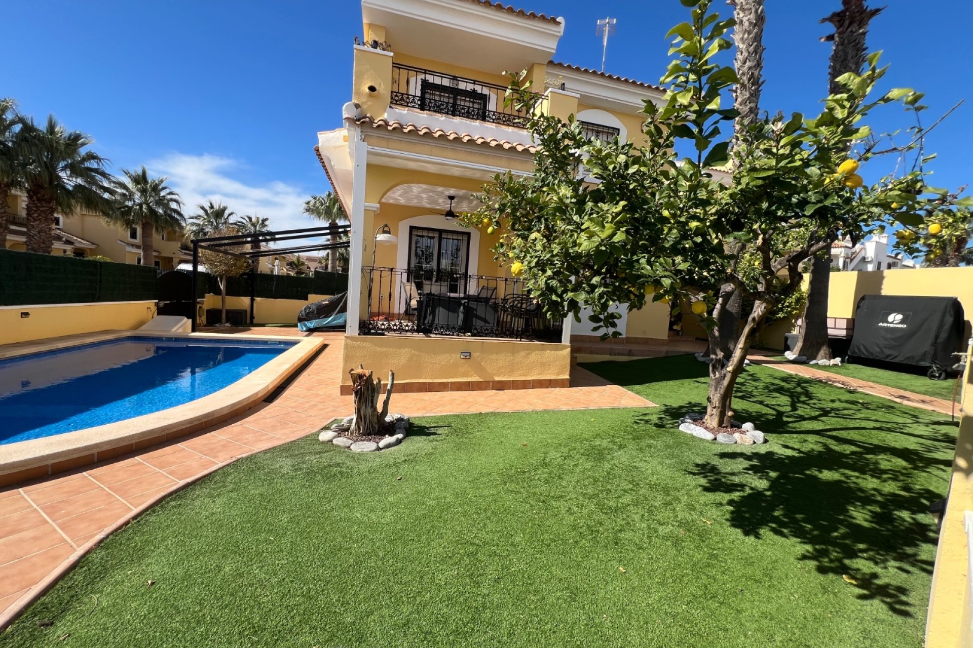 Tweedehands - Villa -
Orihuela Costa - Los Dolses