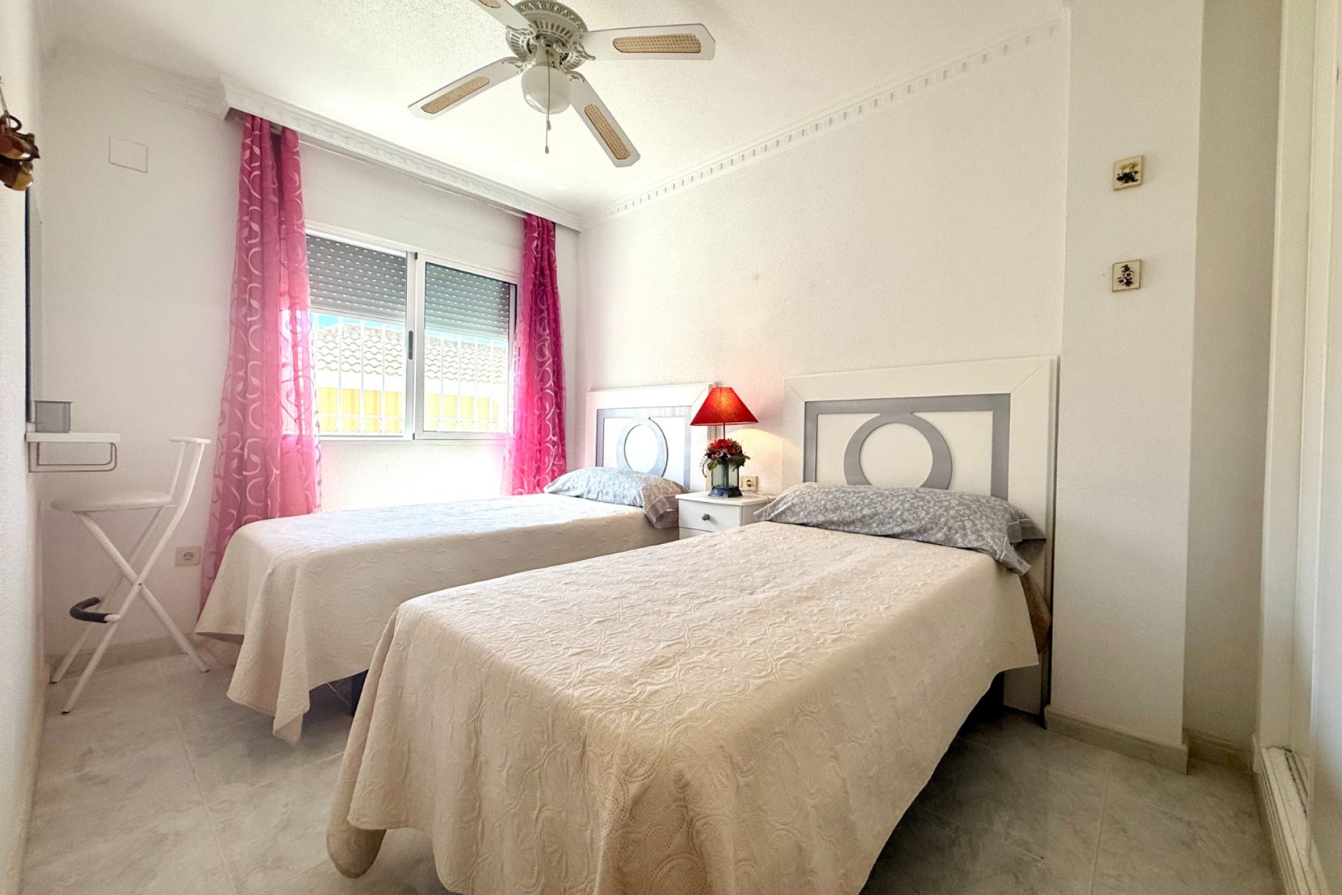 Tweedehands - Villa -
Orihuela Costa - Villamartín