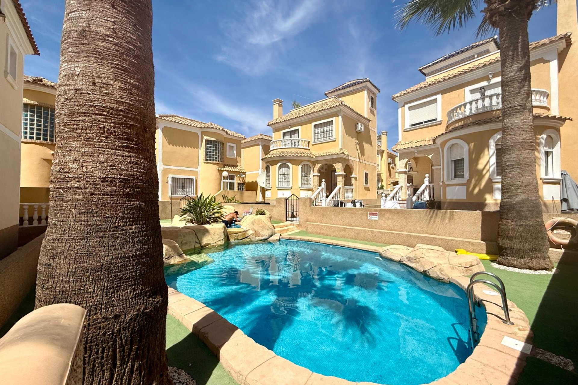 Tweedehands - Villa -
Orihuela Costa - Villamartín