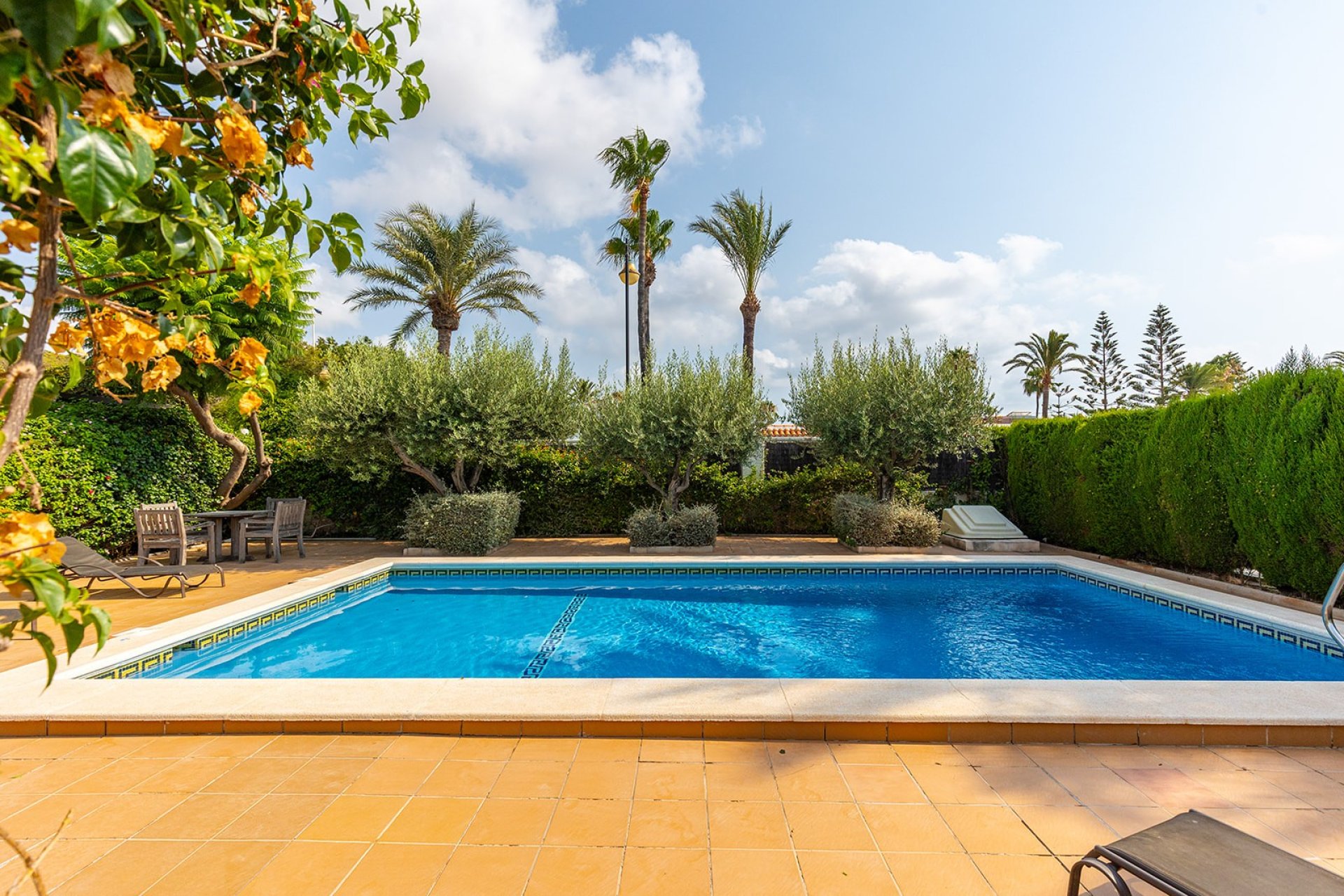 Tweedehands - Villa -
Torrevieja - Playa de los Locos