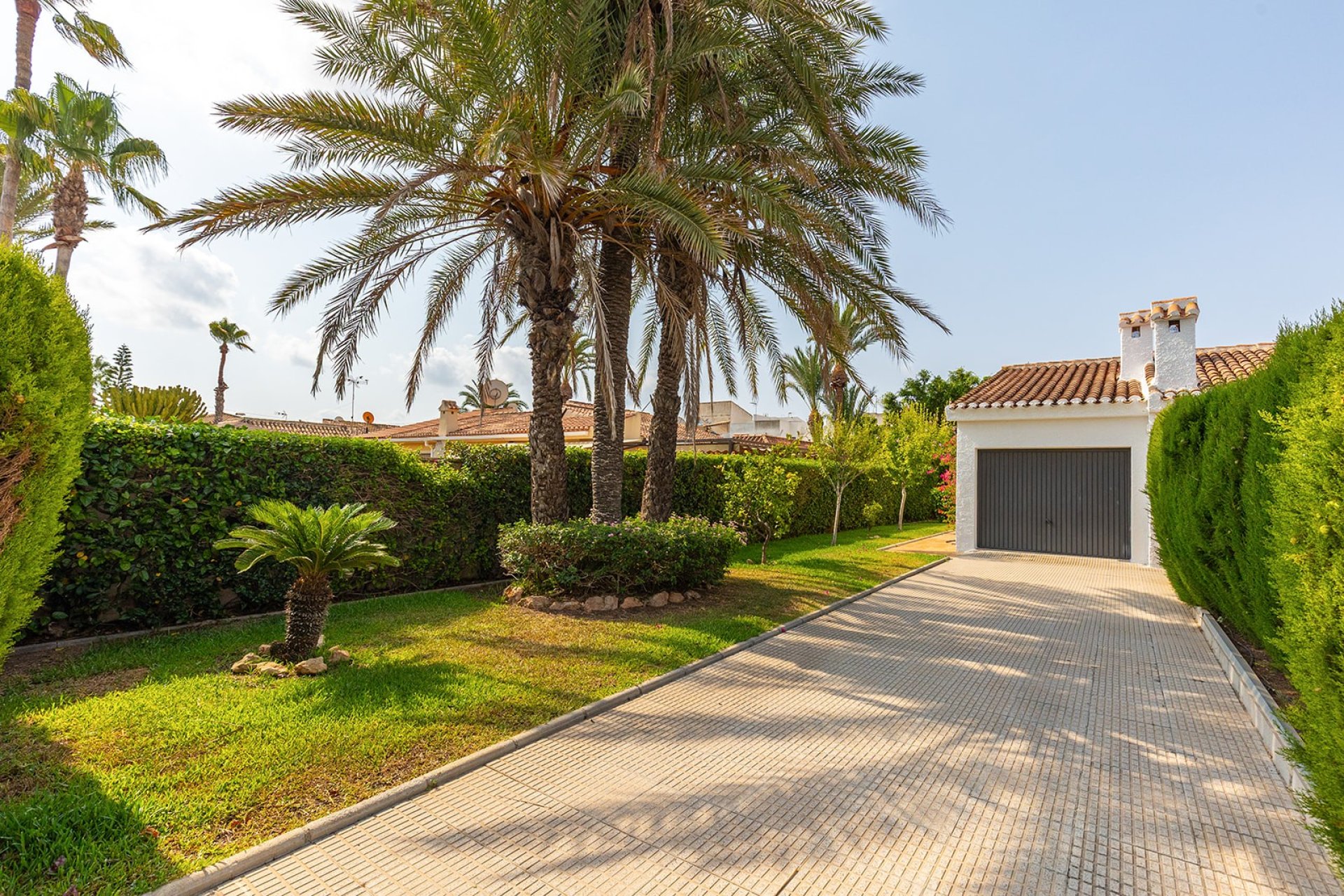 Tweedehands - Villa -
Torrevieja - Playa de los Locos