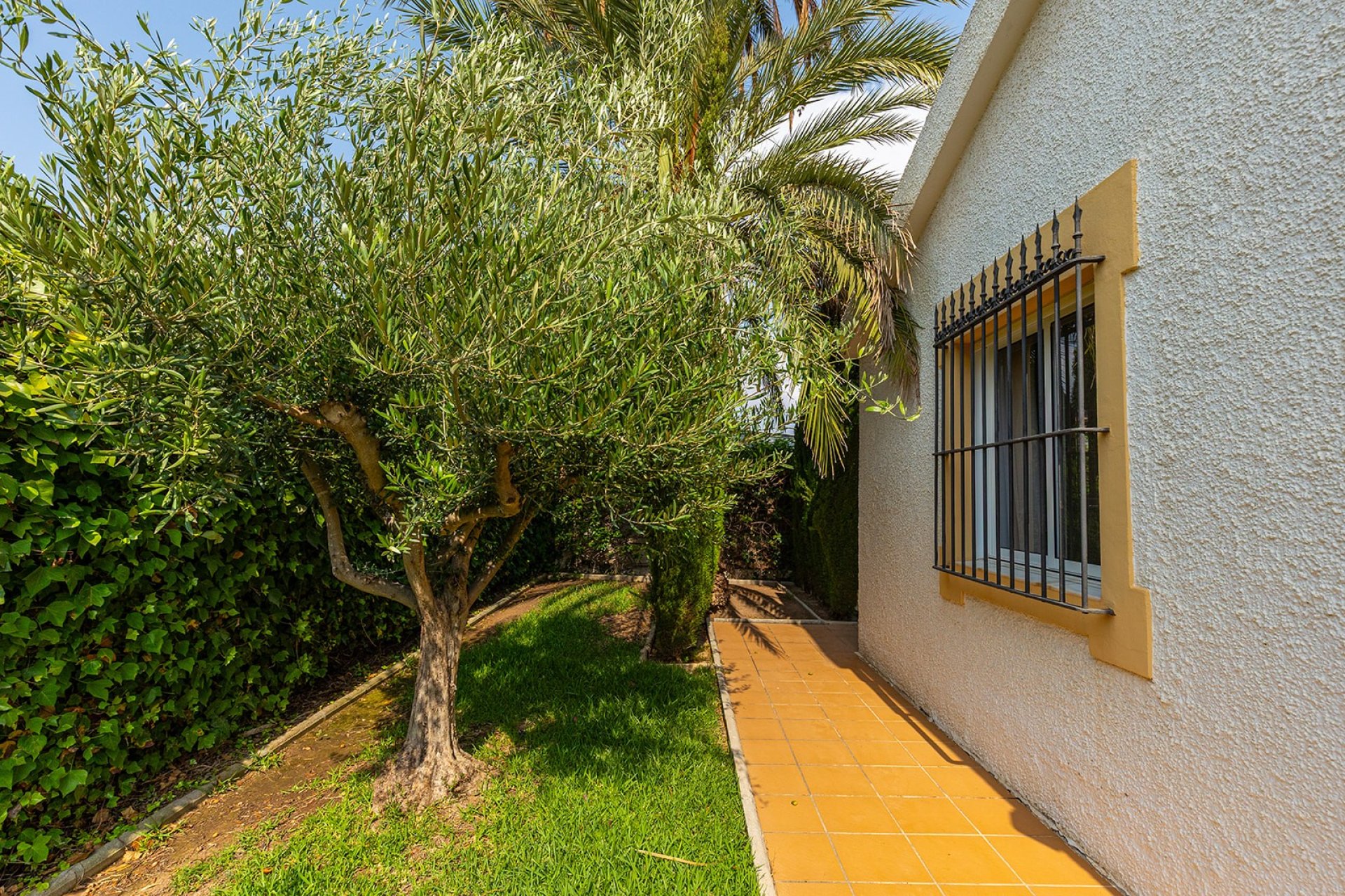 Tweedehands - Villa -
Torrevieja - Playa de los Locos