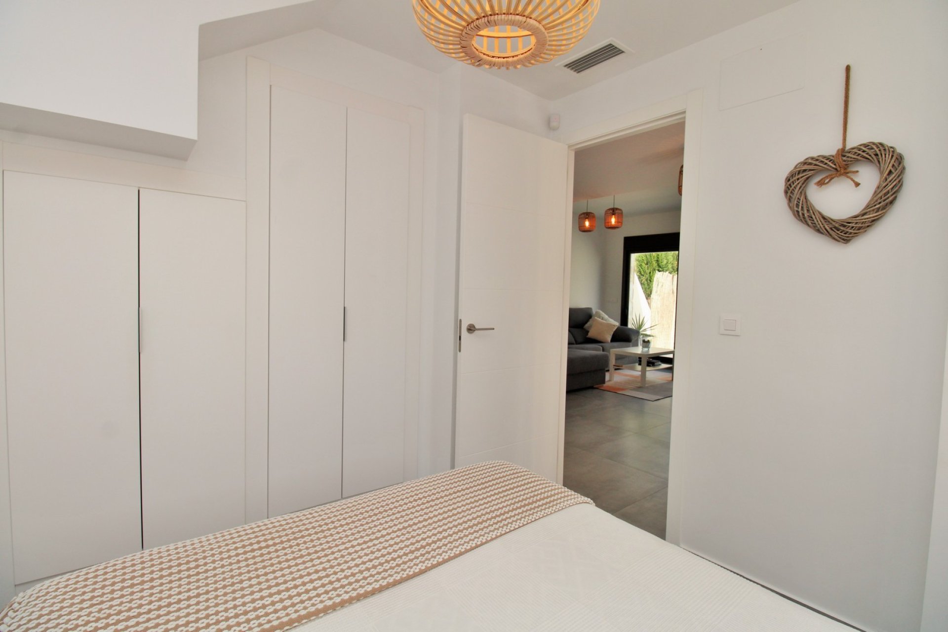 Tweedehands - Villa -
Villamartín - PAU 8