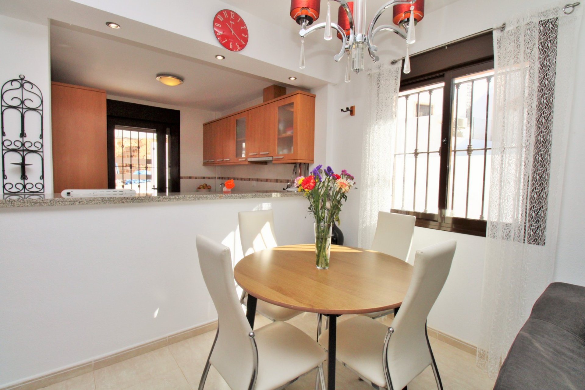 Tweedehands - Villa -
Villamartín - PAU 8