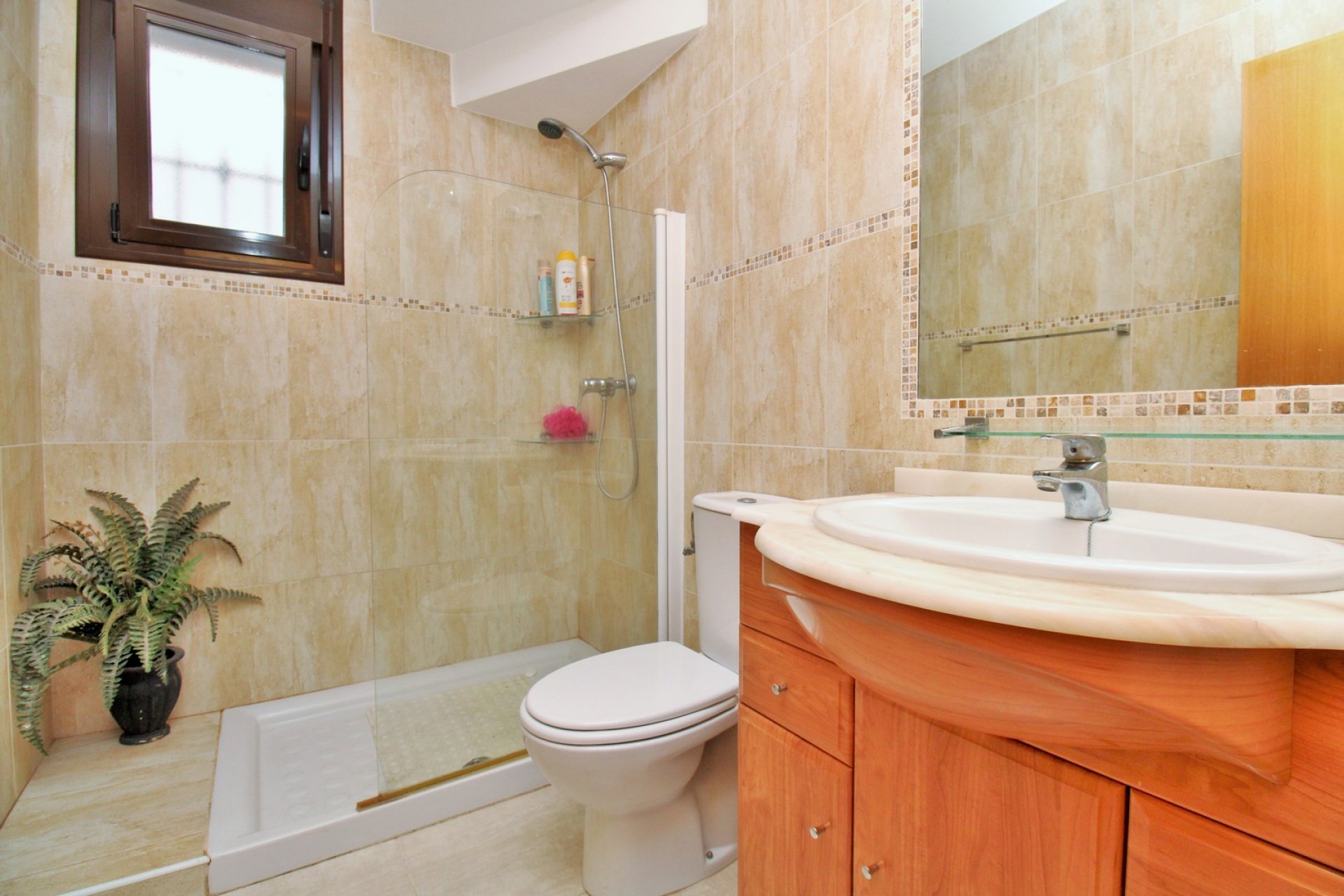 Tweedehands - Villa -
Villamartín - PAU 8