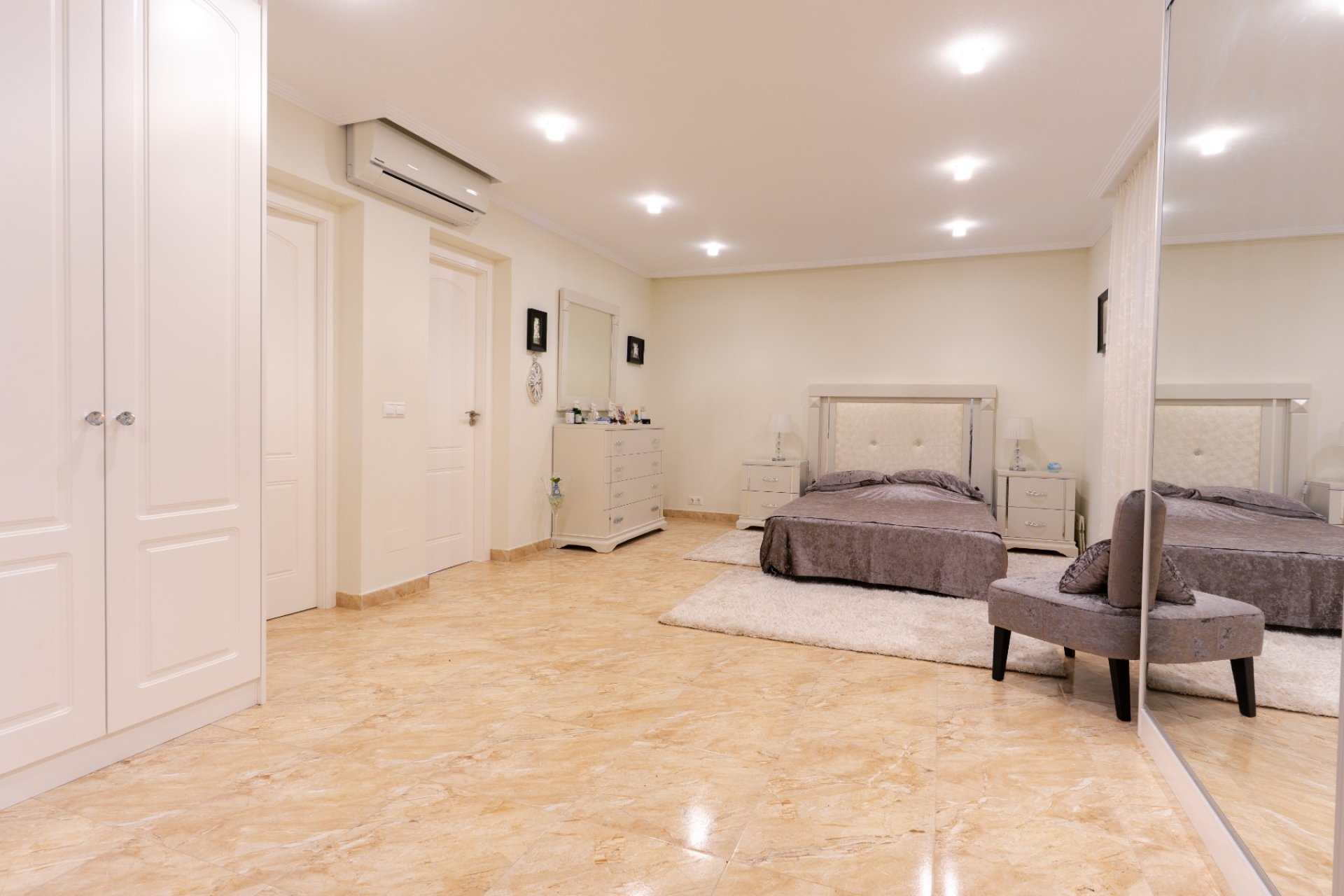Tweedhands - Villa -
Torrevieja - Los Balcones
