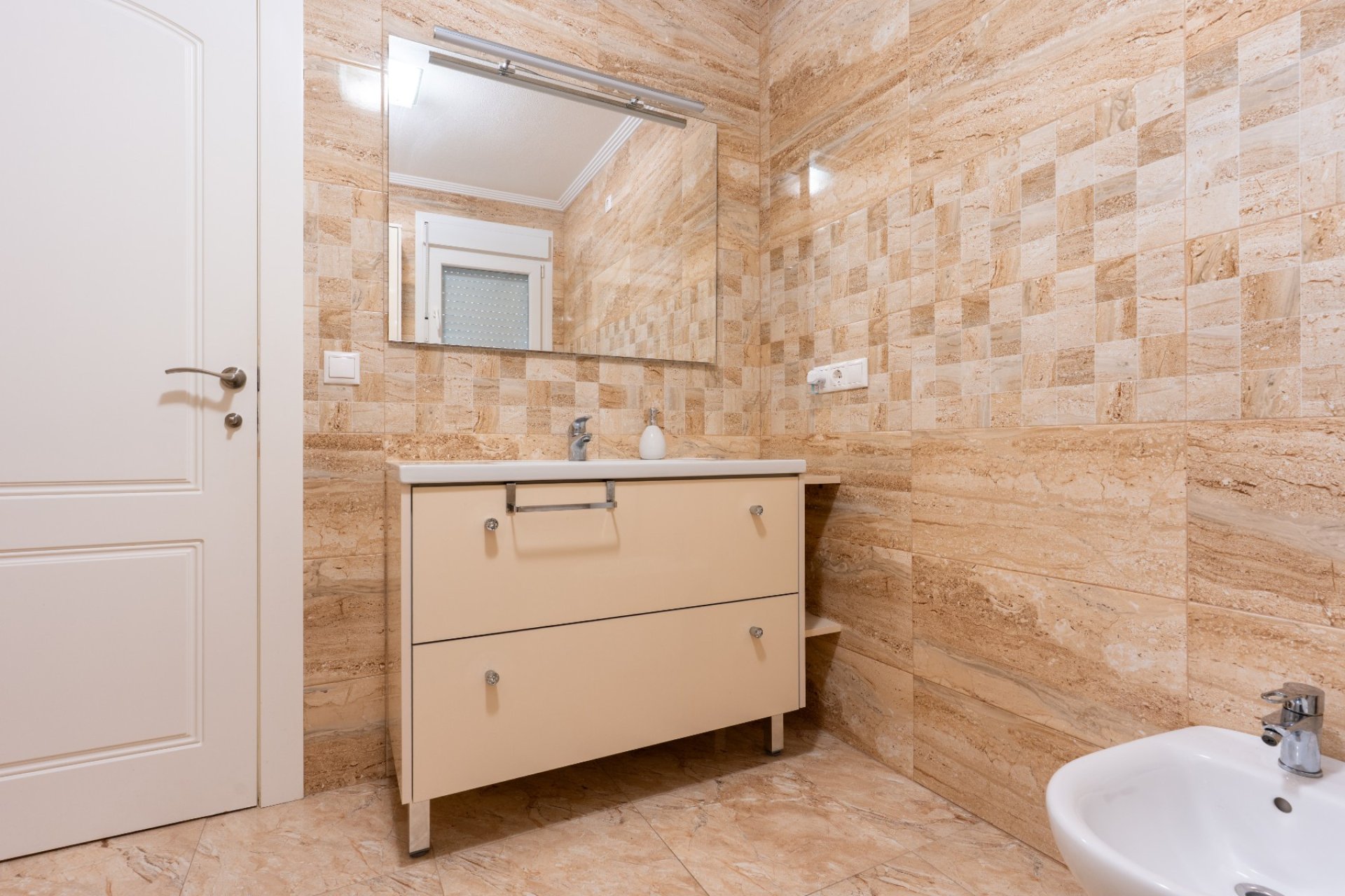 Tweedhands - Villa -
Torrevieja - Los Balcones