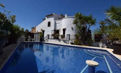 Villa - Resale - Algorfa -
                La finca Golf