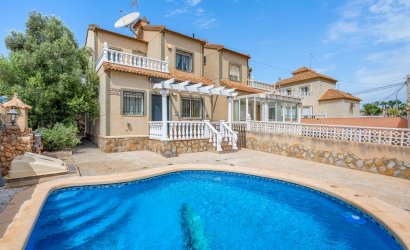 Villa - Reventa - Orihuela Costa -
                El Galan